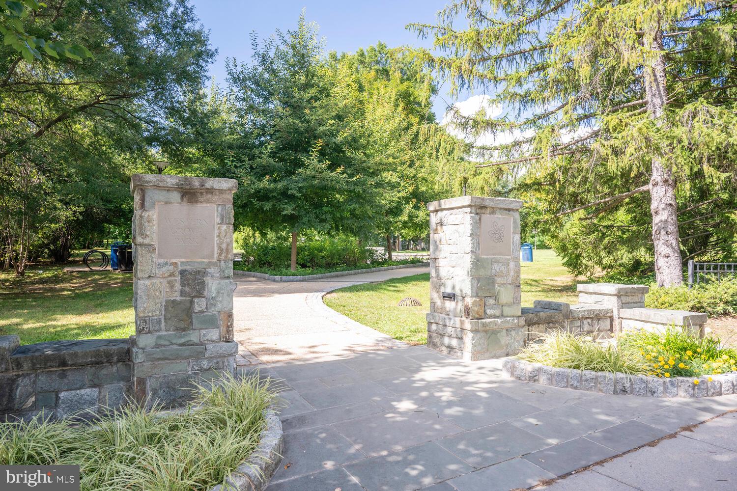 CHEVY CHASE VILLAGE - Residential