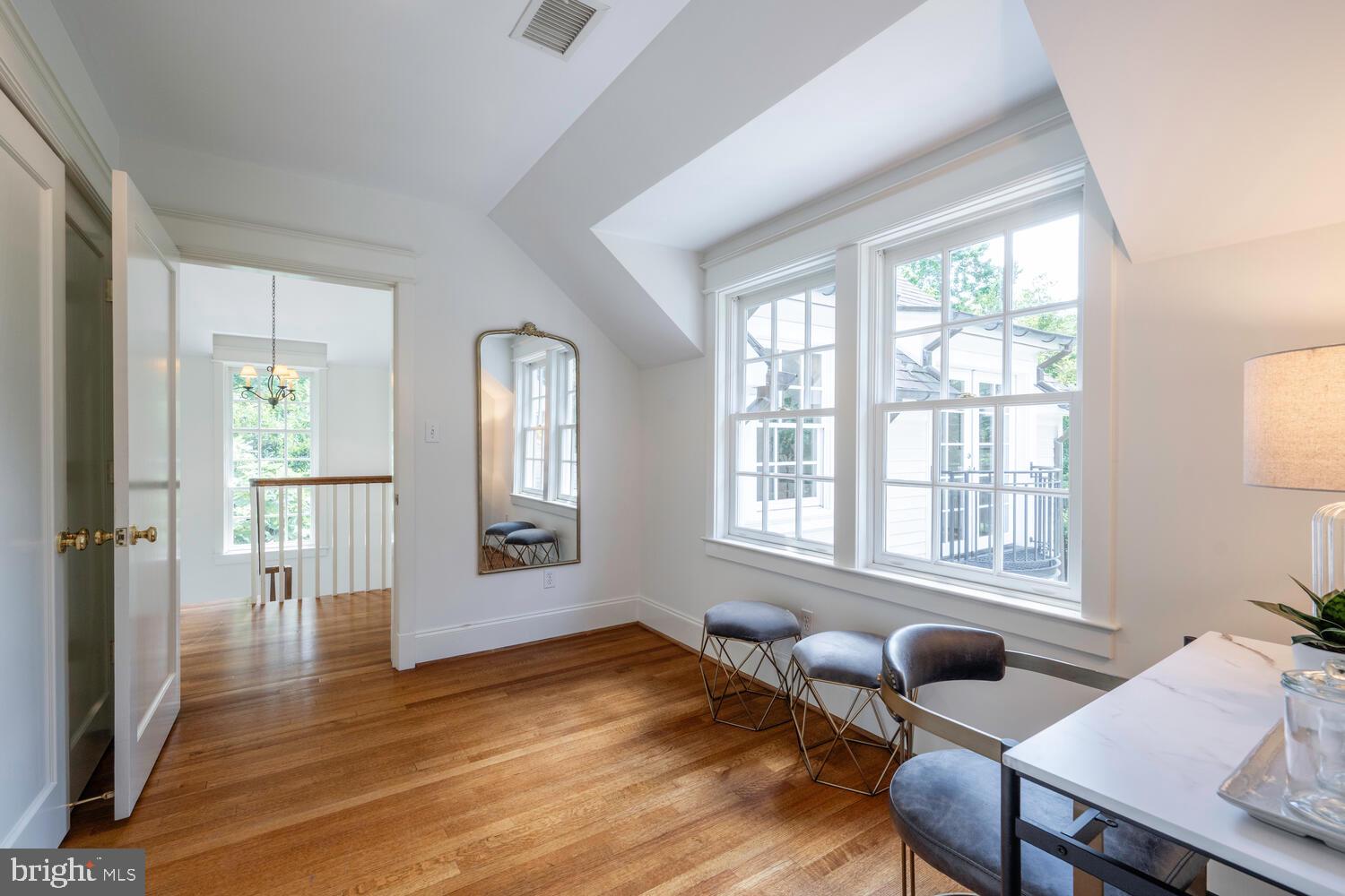 CHEVY CHASE VILLAGE - Residential