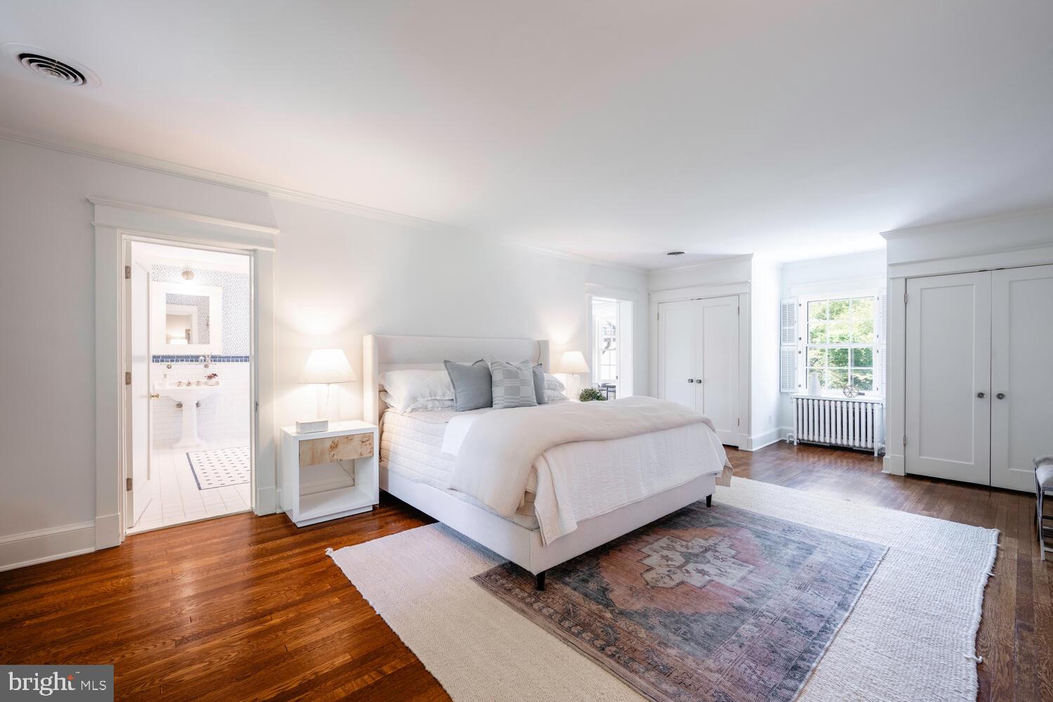 CHEVY CHASE VILLAGE - Residential