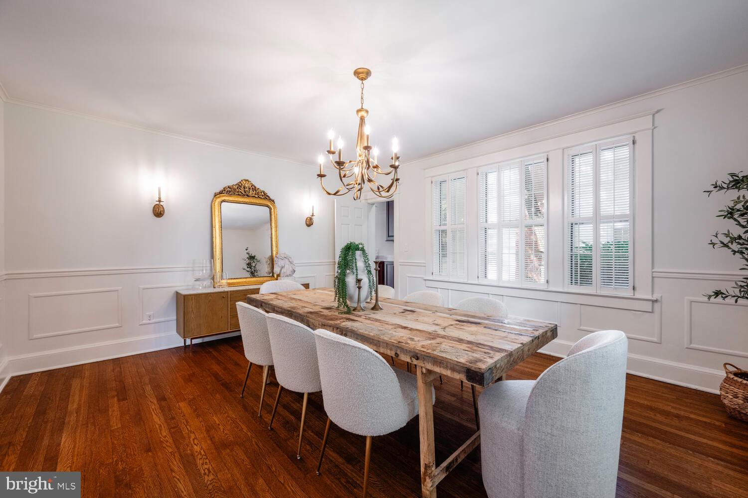 CHEVY CHASE VILLAGE - Residential