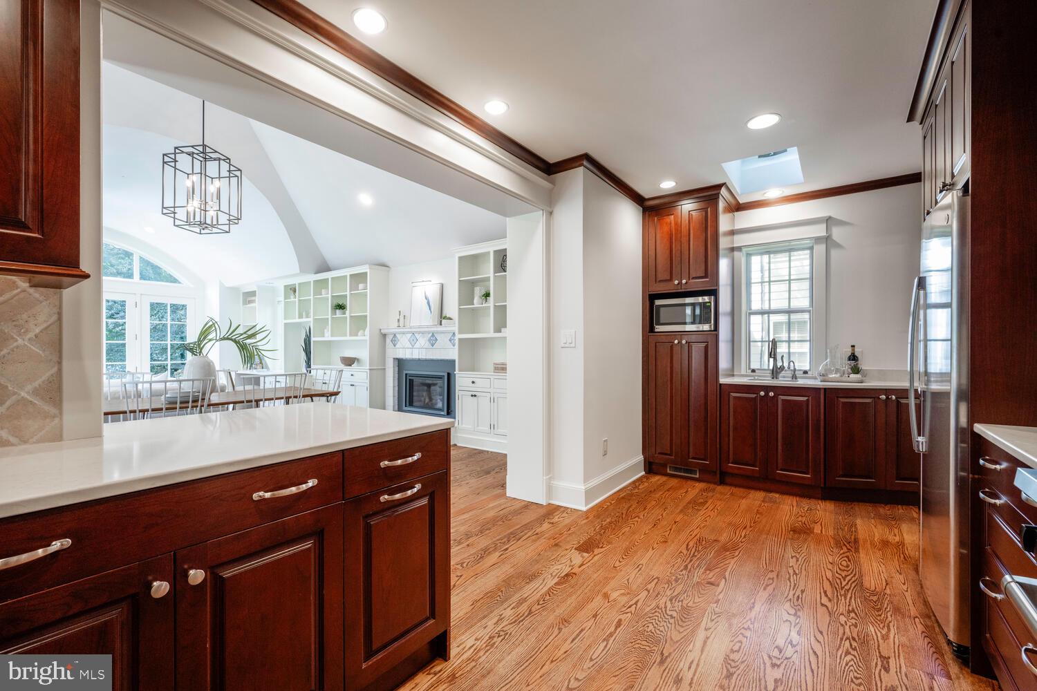 CHEVY CHASE VILLAGE - Residential