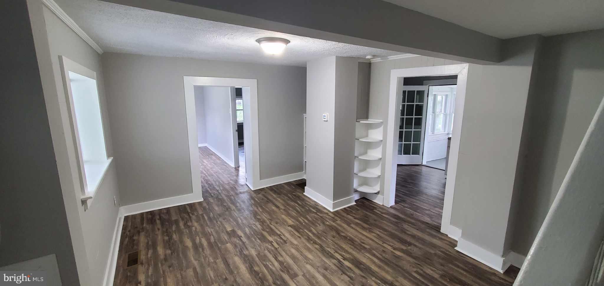 HILLCREST - Residential