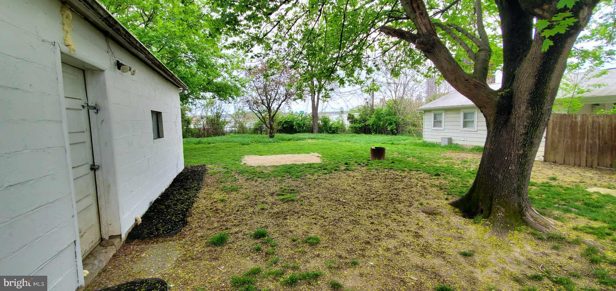 HILLCREST - Residential