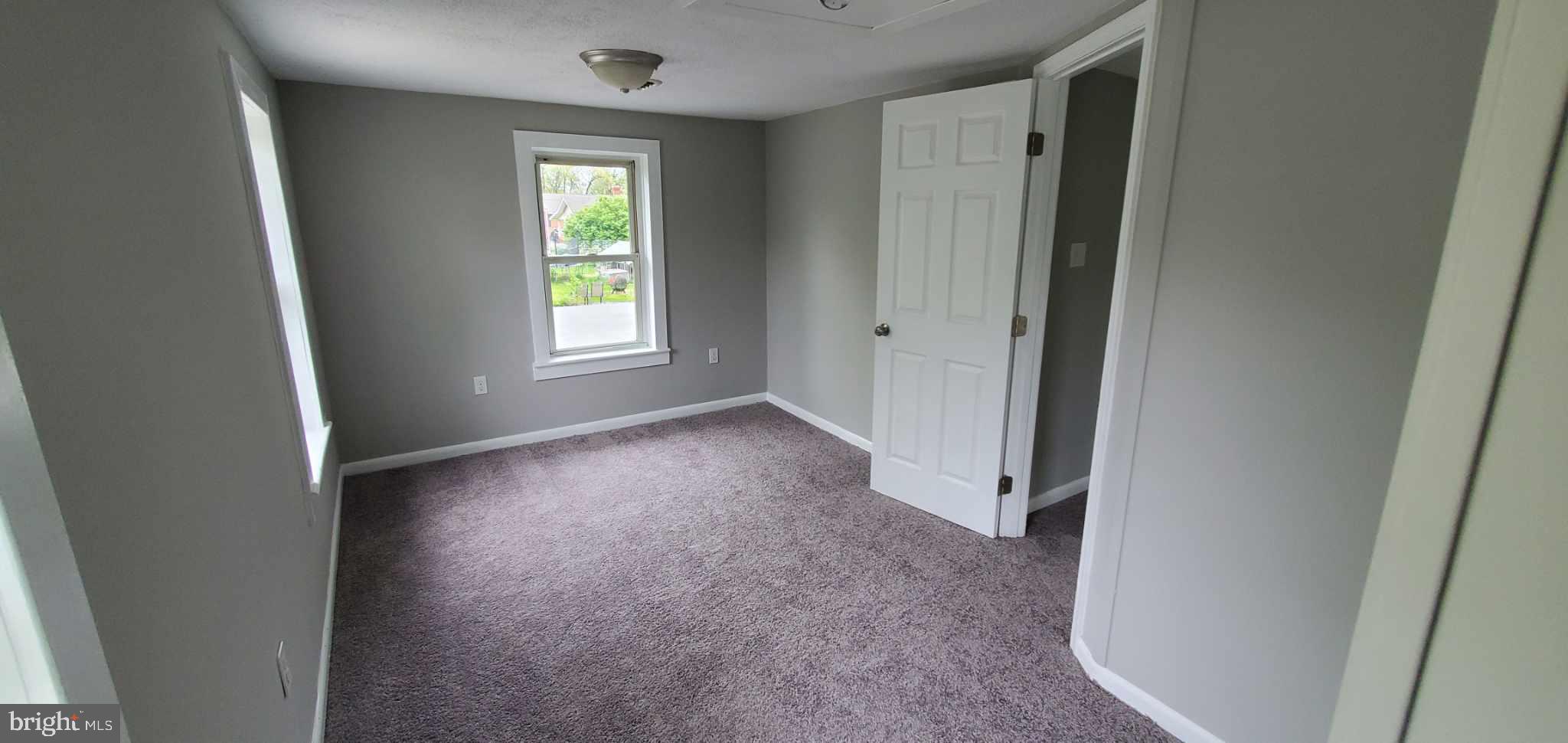 HILLCREST - Residential