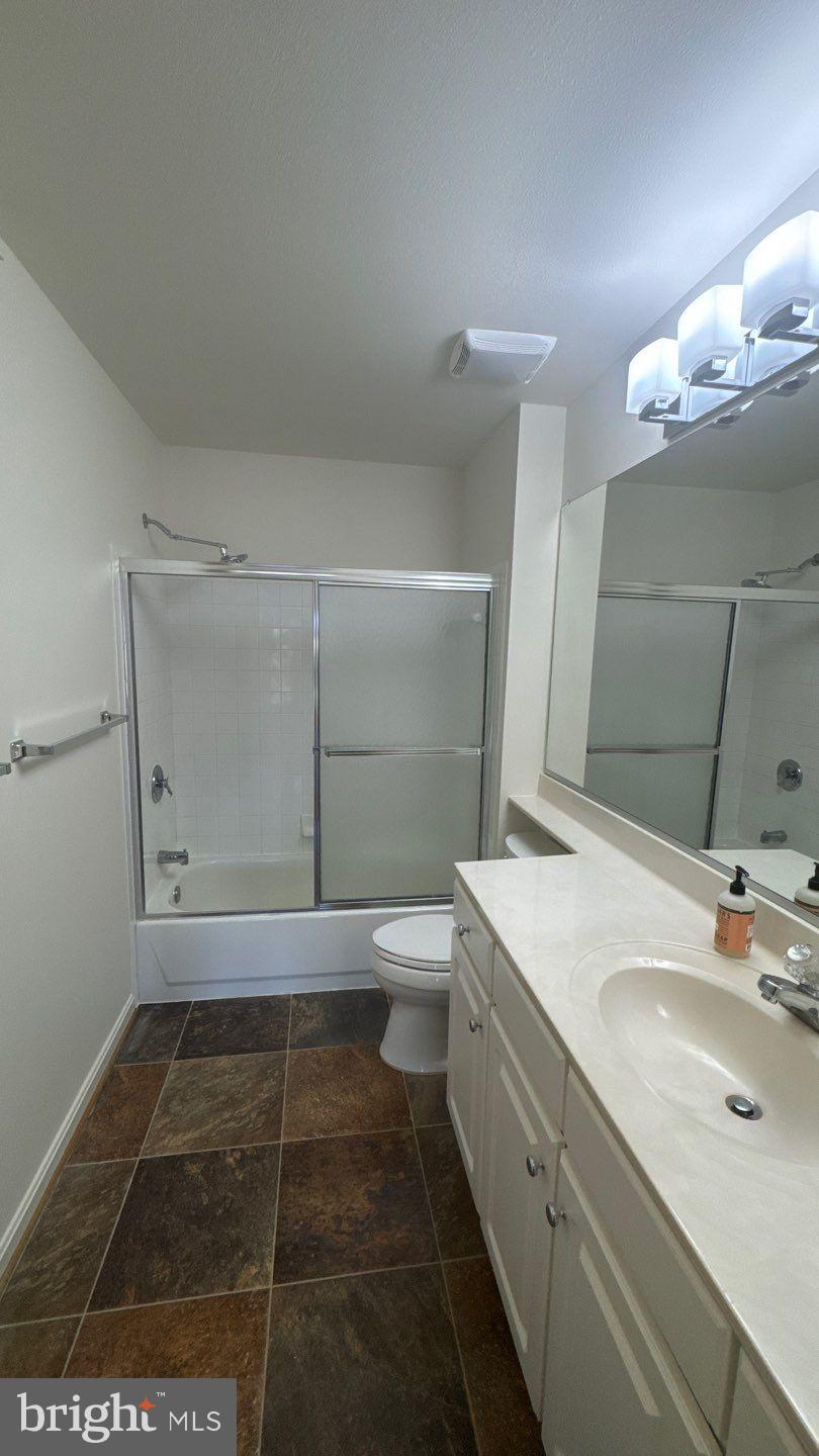 RUSSETT - Residential Lease