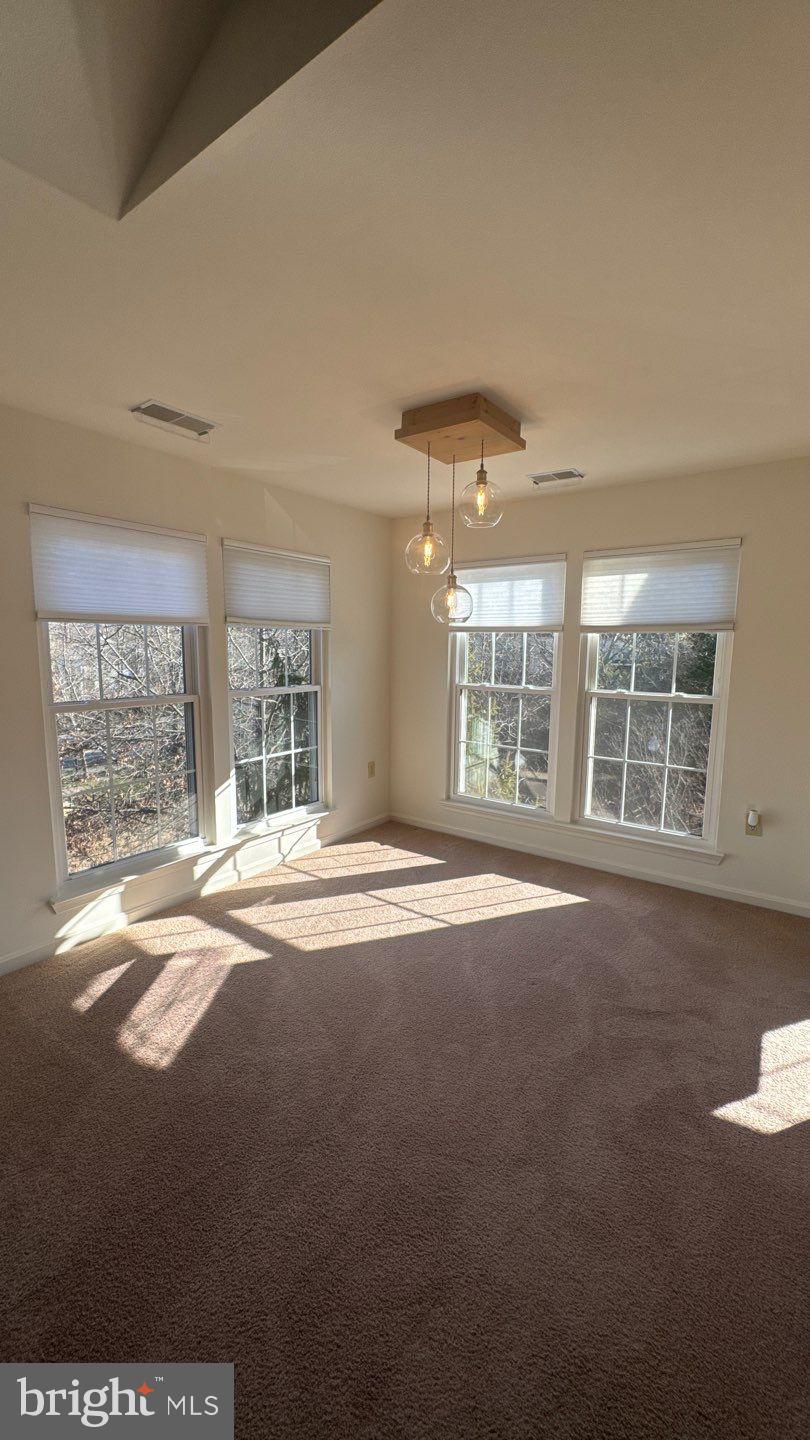 RUSSETT - Residential Lease