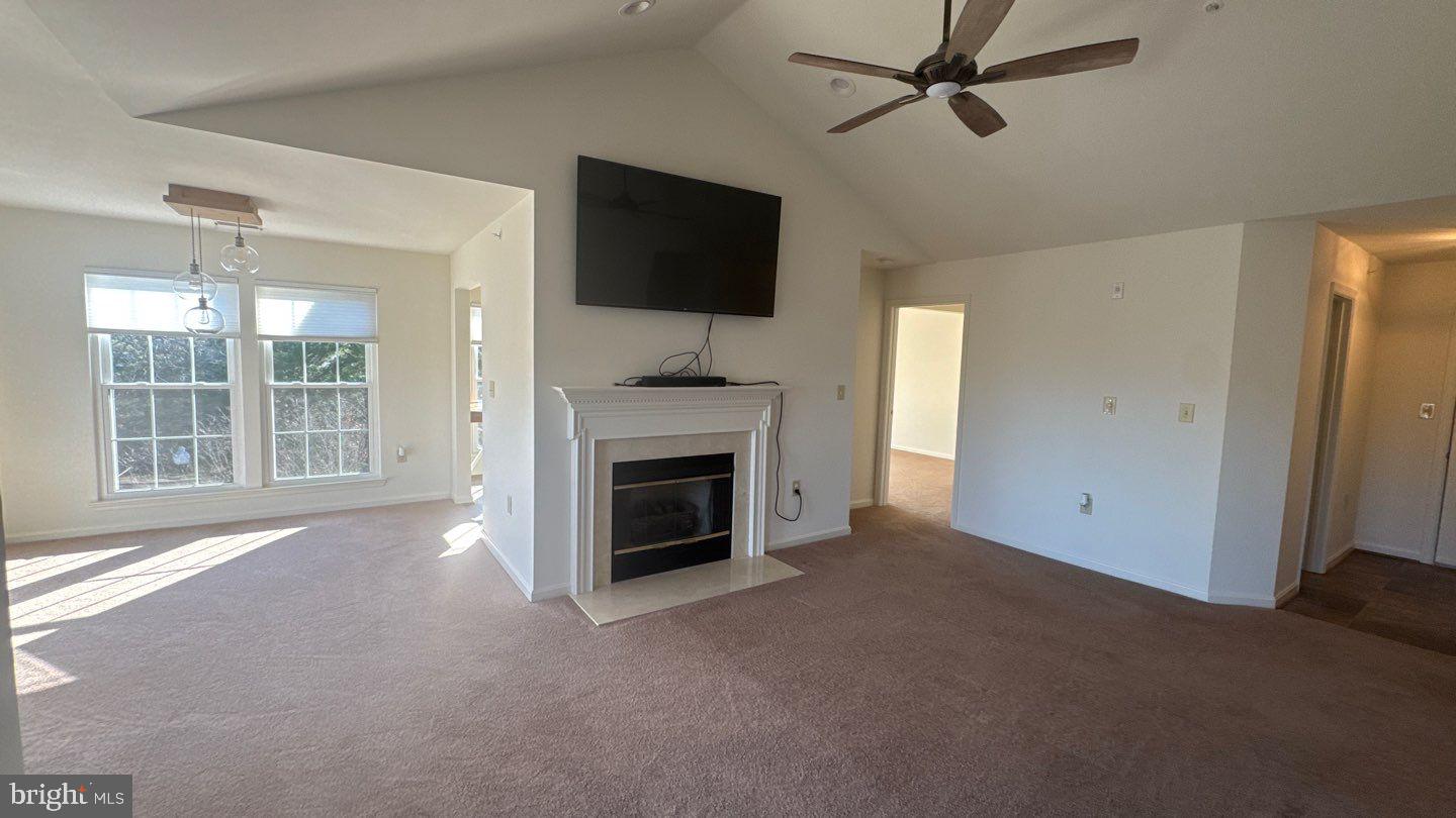 RUSSETT - Residential Lease