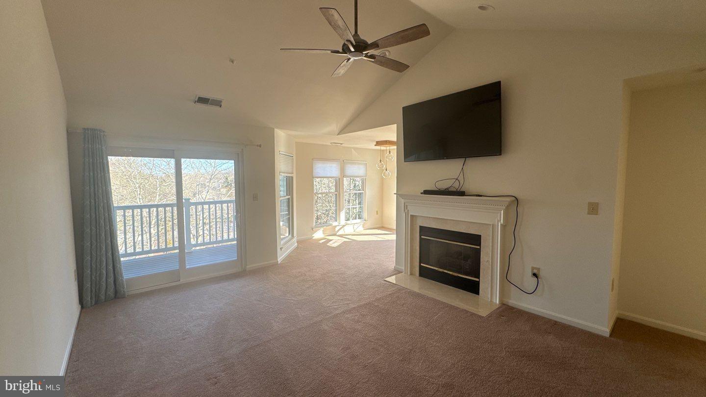 RUSSETT - Residential Lease