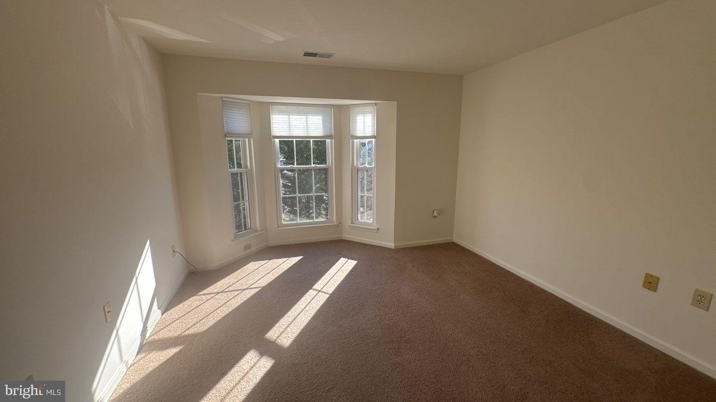 RUSSETT - Residential Lease