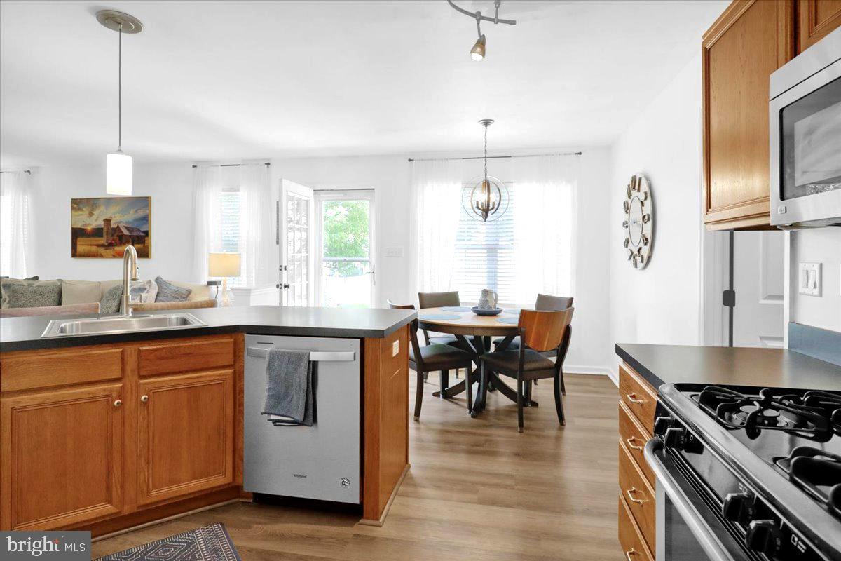 ONTELAUNEE HEIGHTS - Residential