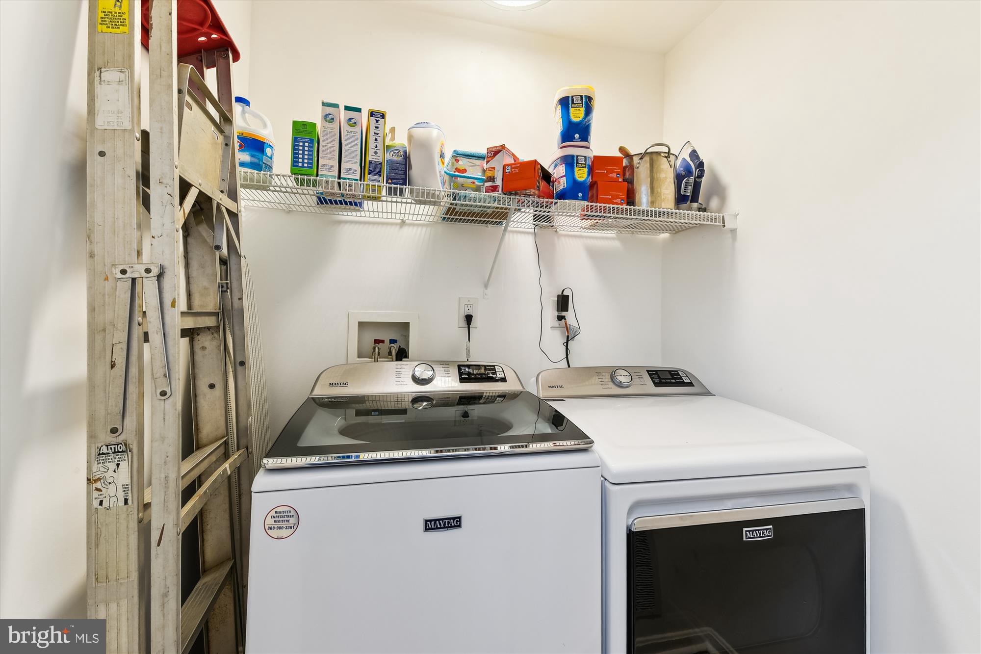 EAGLES GROVE - Residential