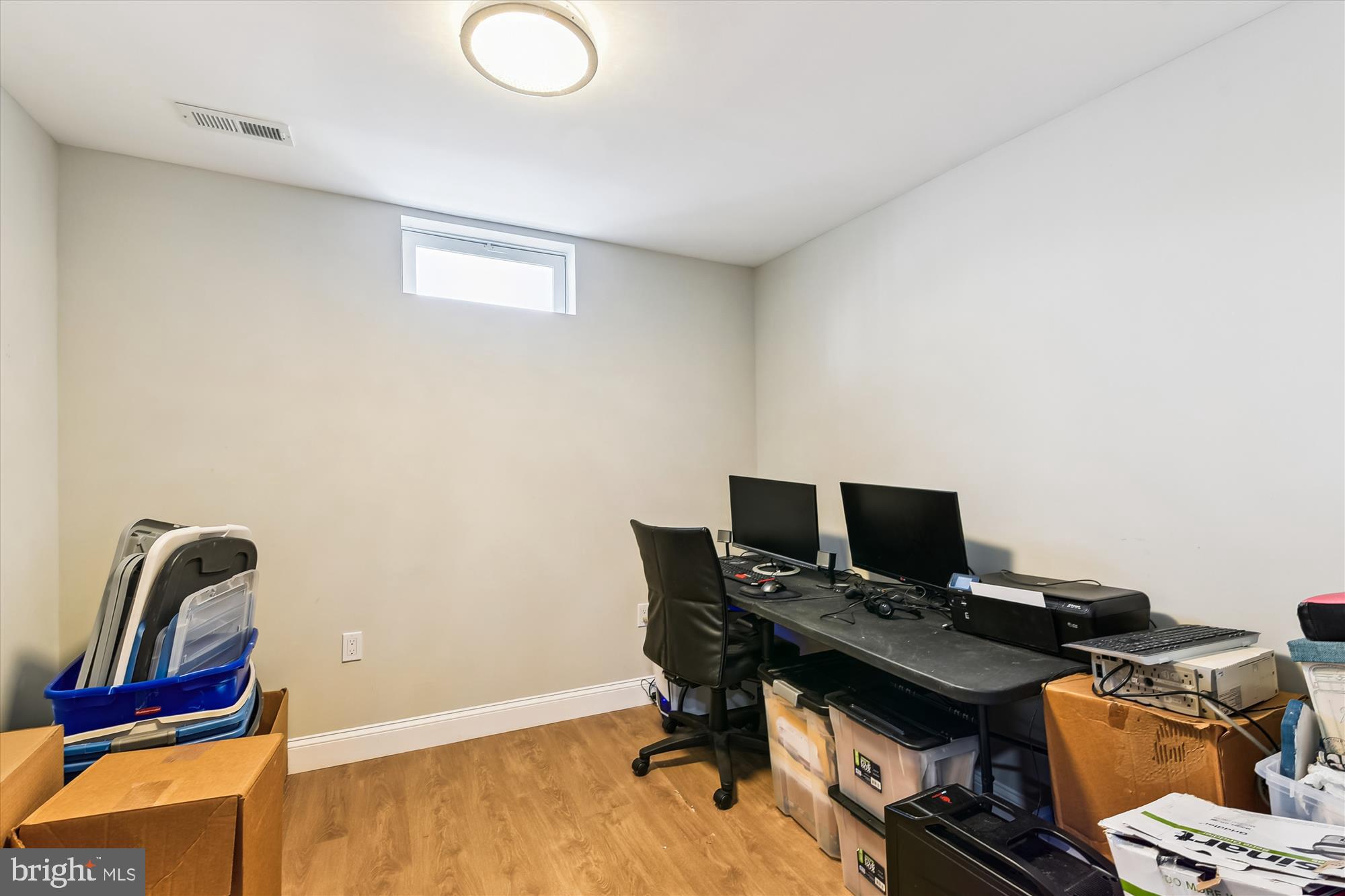 EAGLES GROVE - Residential