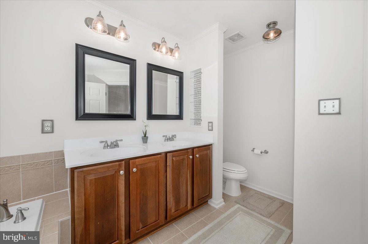 ANTIETAM COMMONS - Residential