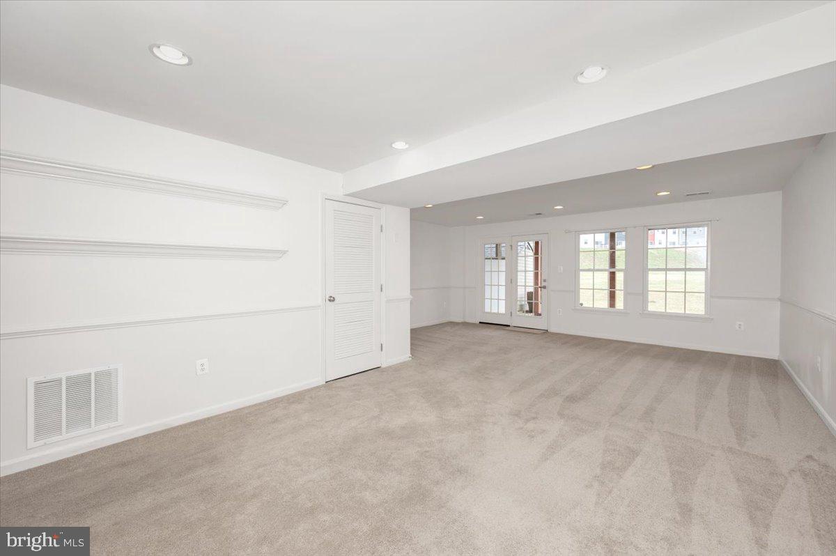 ANTIETAM COMMONS - Residential