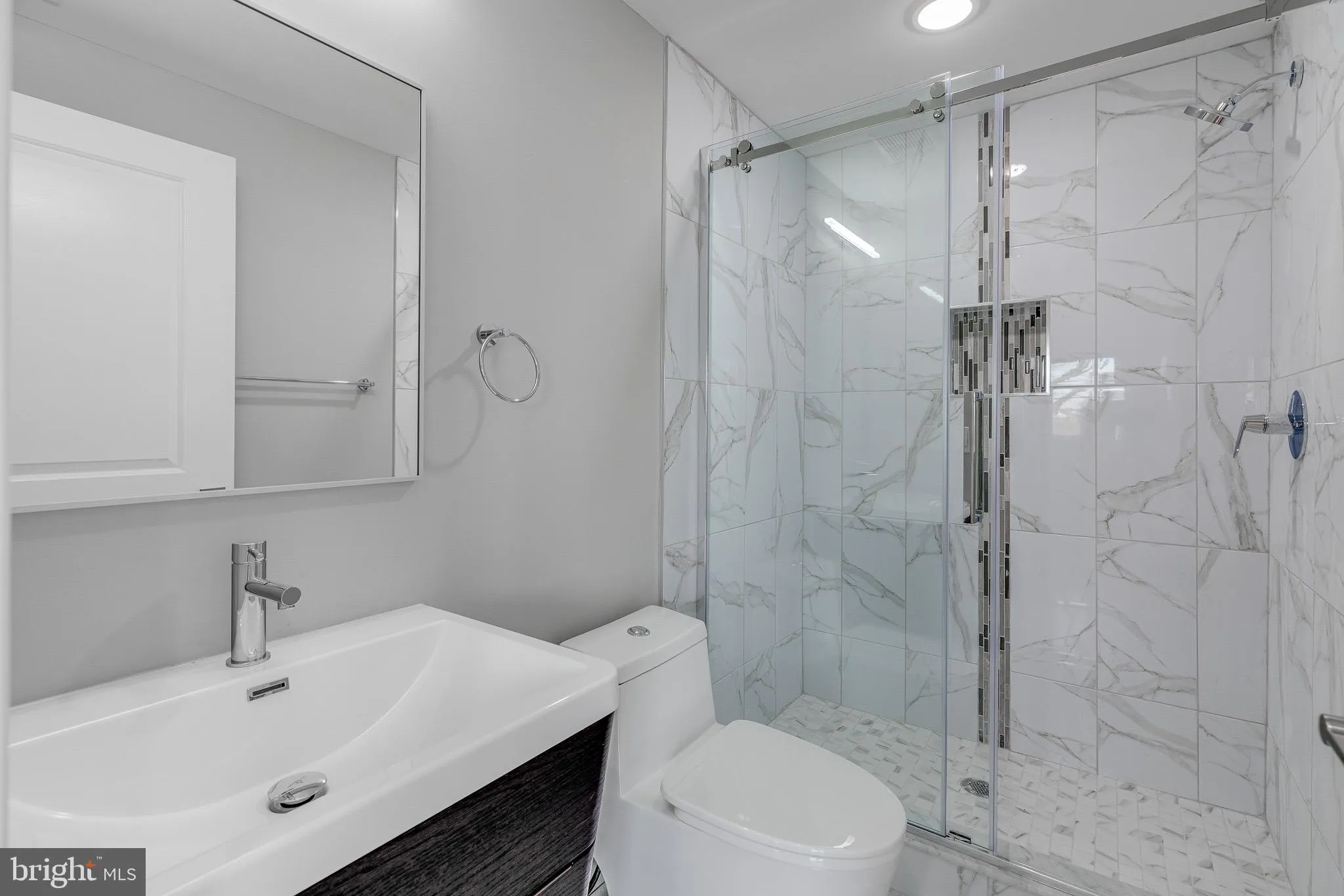 Philadelphia, Pennsylvania 19121, United States, 2 Bedrooms Bedrooms, ,2 BathroomsBathrooms,Residential,Active,103687