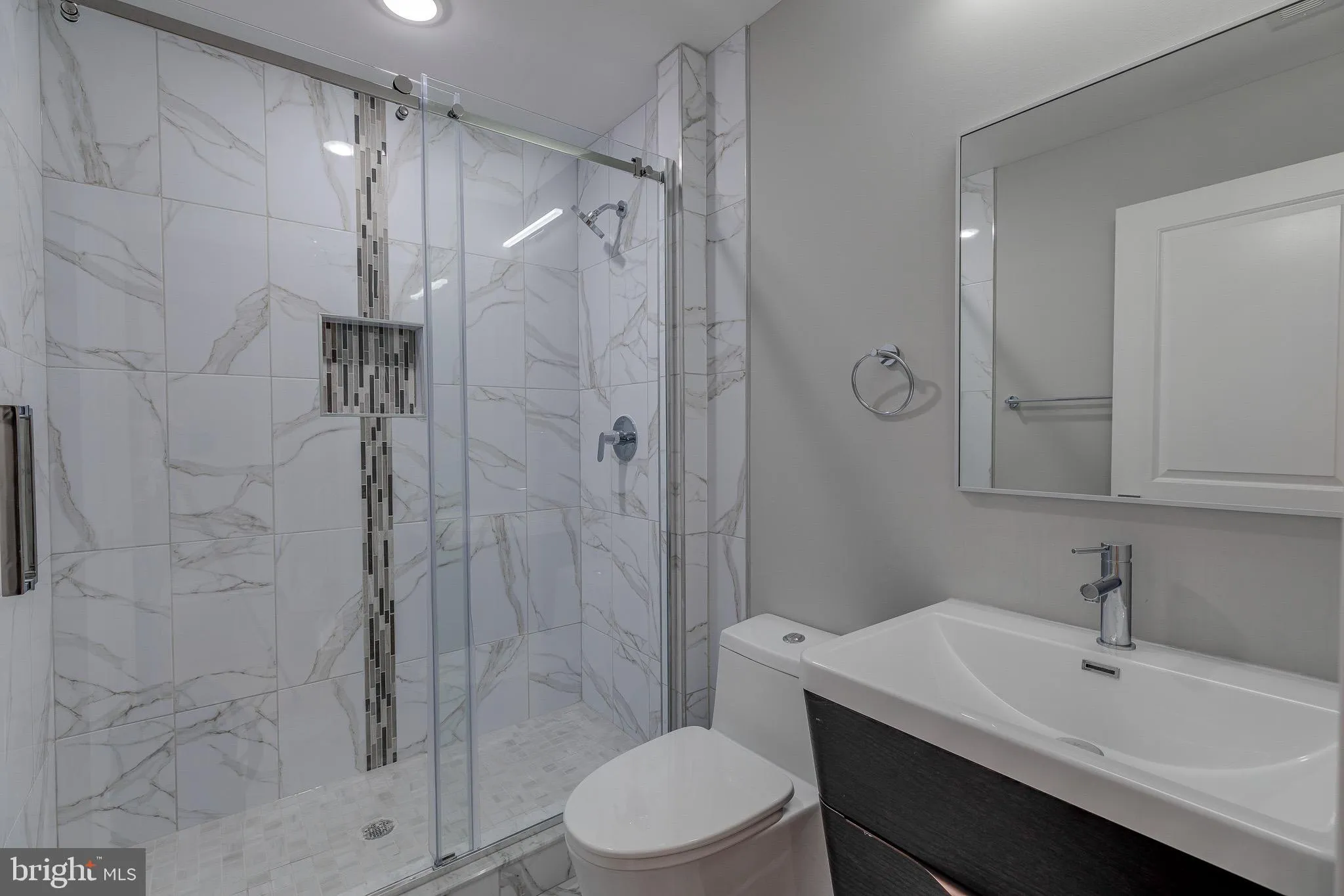 Philadelphia, Pennsylvania 19121, United States, 2 Bedrooms Bedrooms, ,2 BathroomsBathrooms,Residential,Active,103687