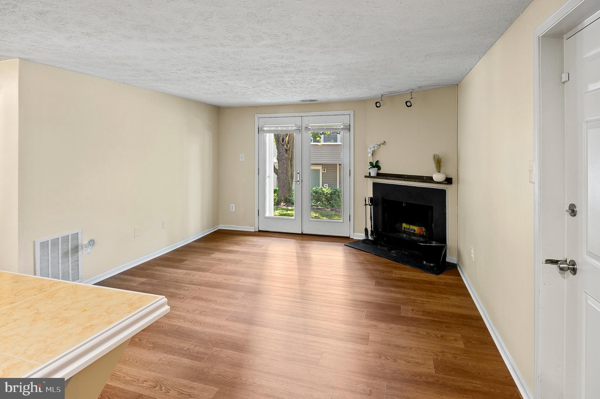 CASTLETREE CONDOMINIUMS - Residential