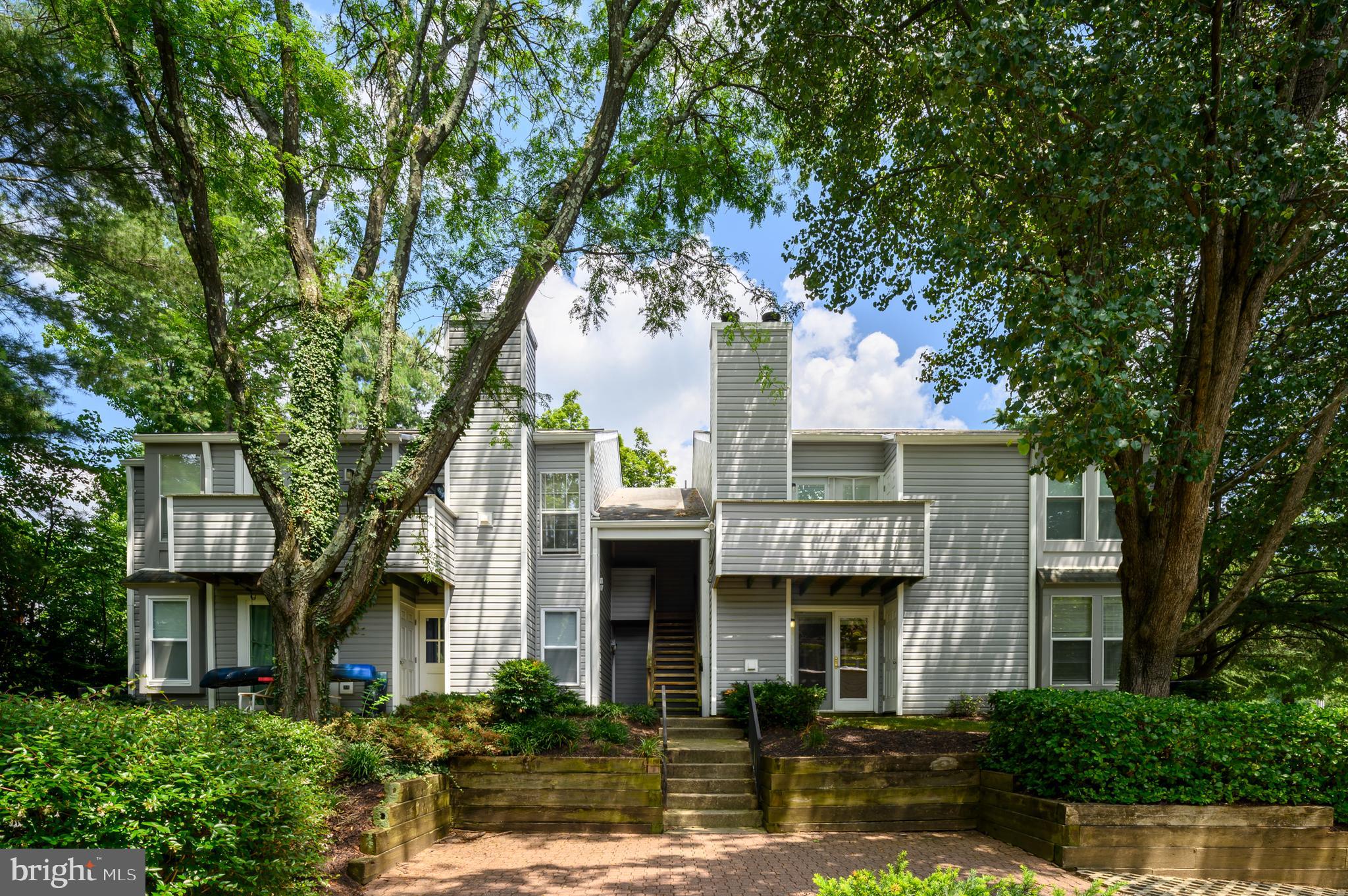 3925 GREENCASTLE ROAD 101