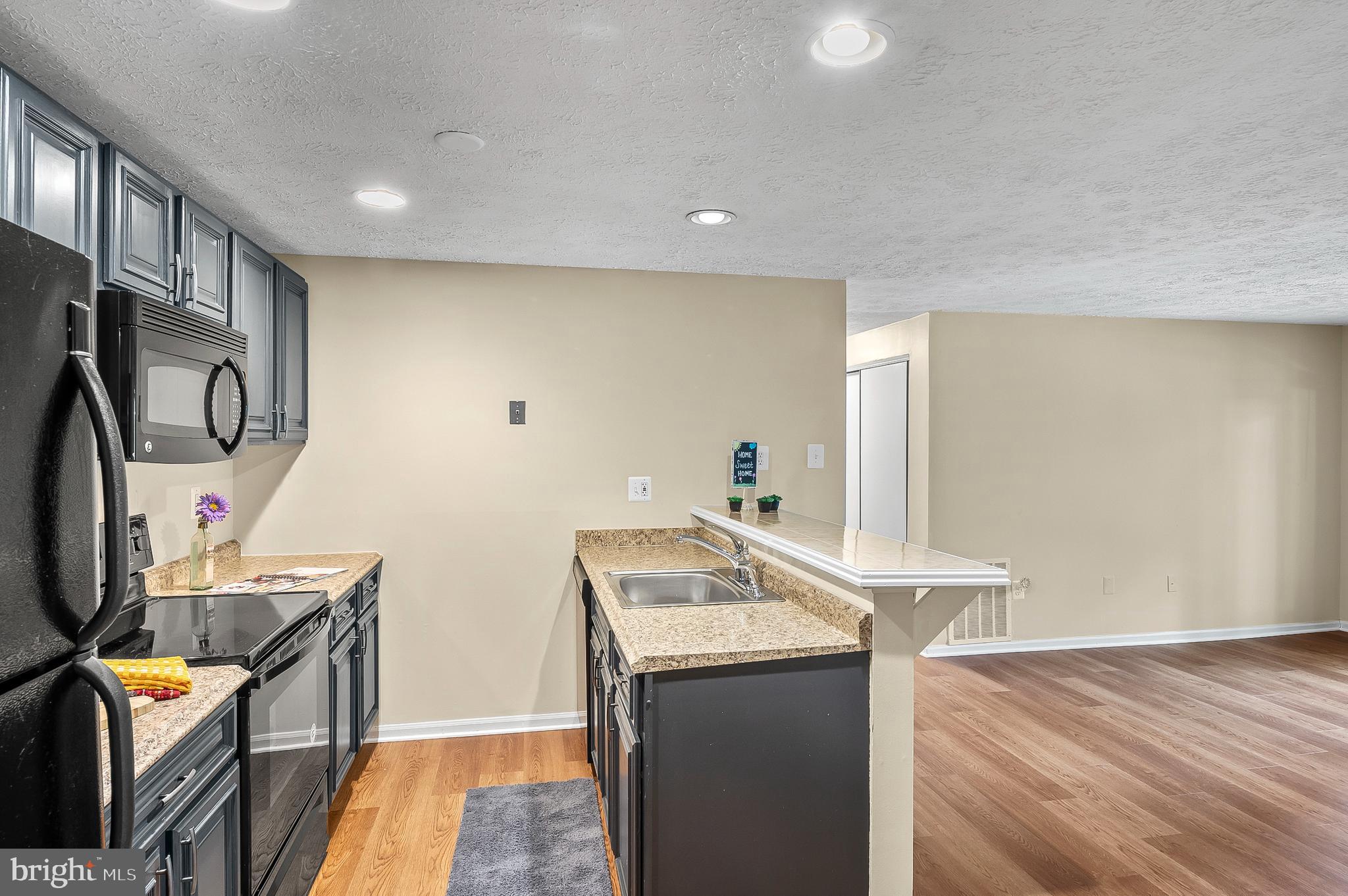 CASTLETREE CONDOMINIUMS - Residential