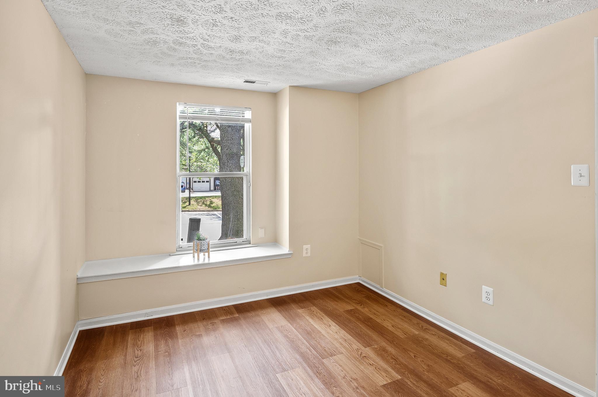 CASTLETREE CONDOMINIUMS - Residential