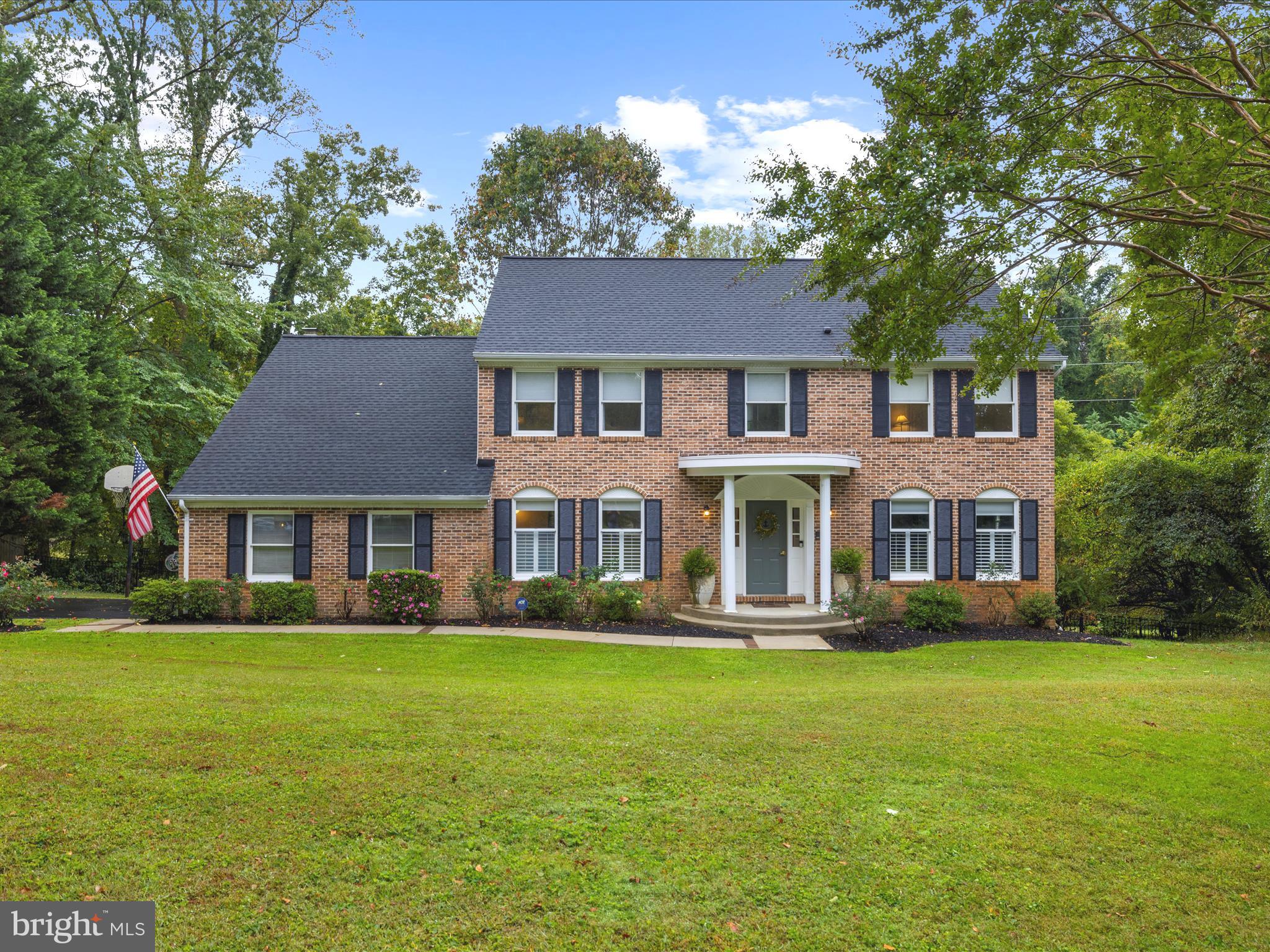 1868 LYNNFIELD DRIVE