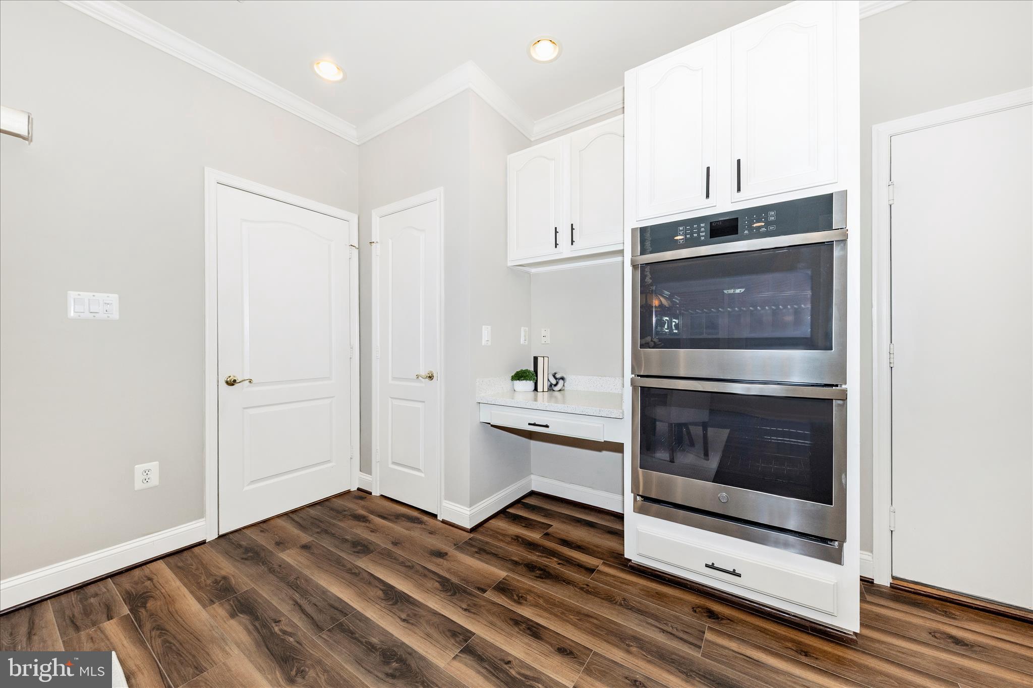 WORMANS MILL - Residential