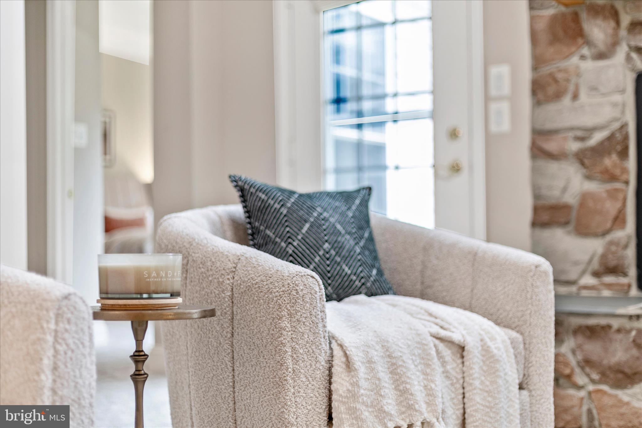 WORMANS MILL - Residential