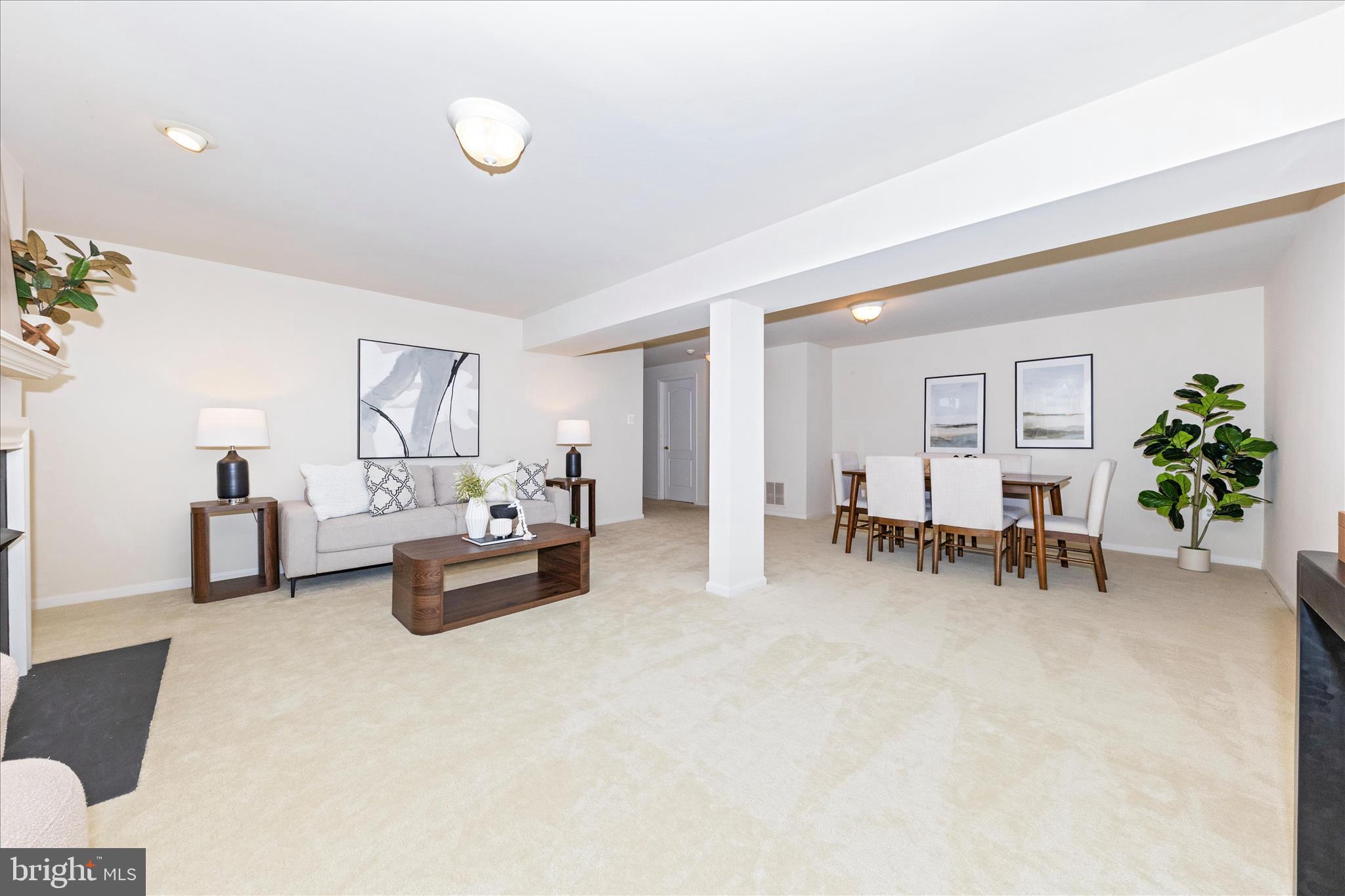 WORMANS MILL - Residential