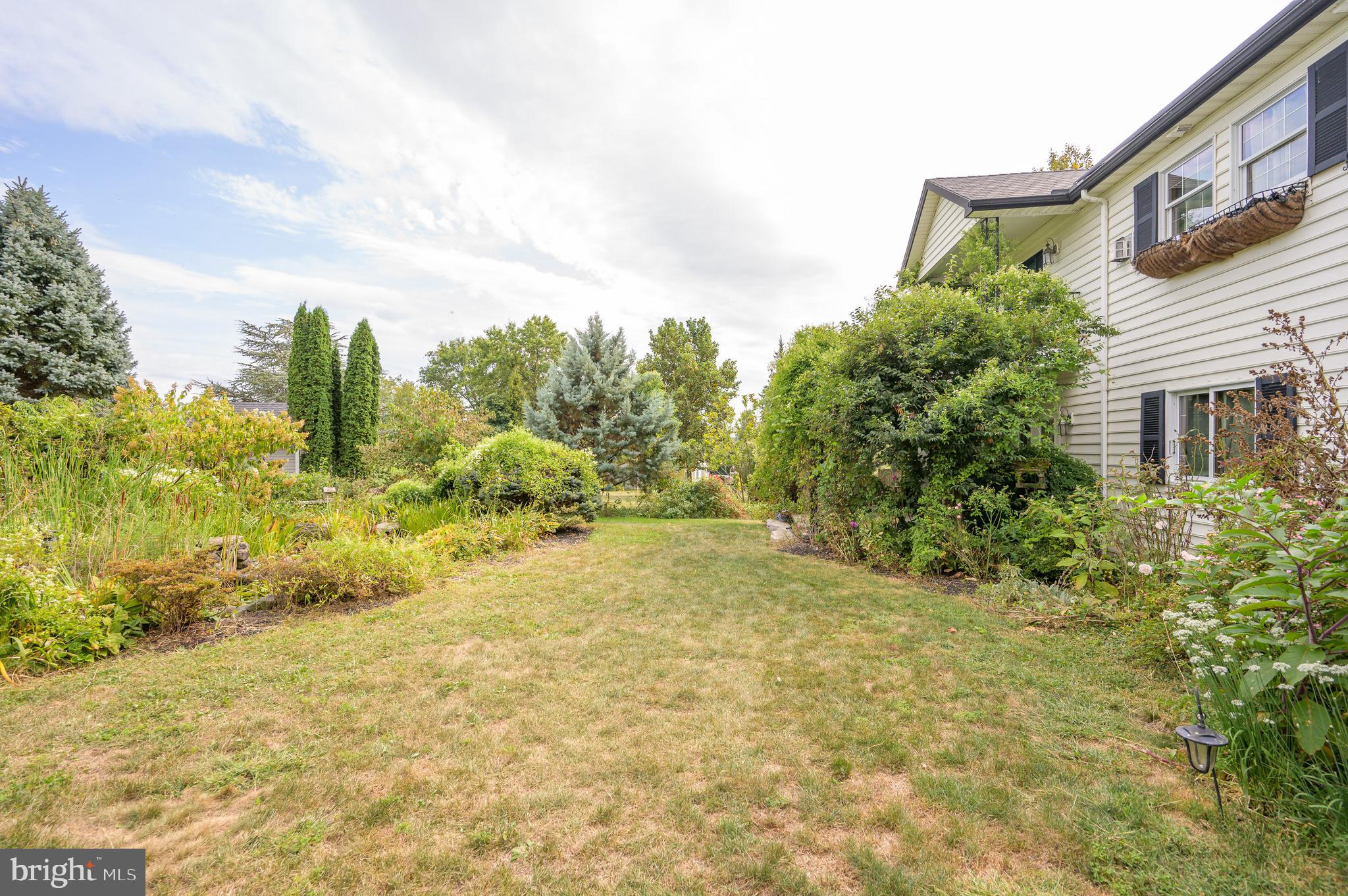 GUILFORD HILLS EAST - Residential