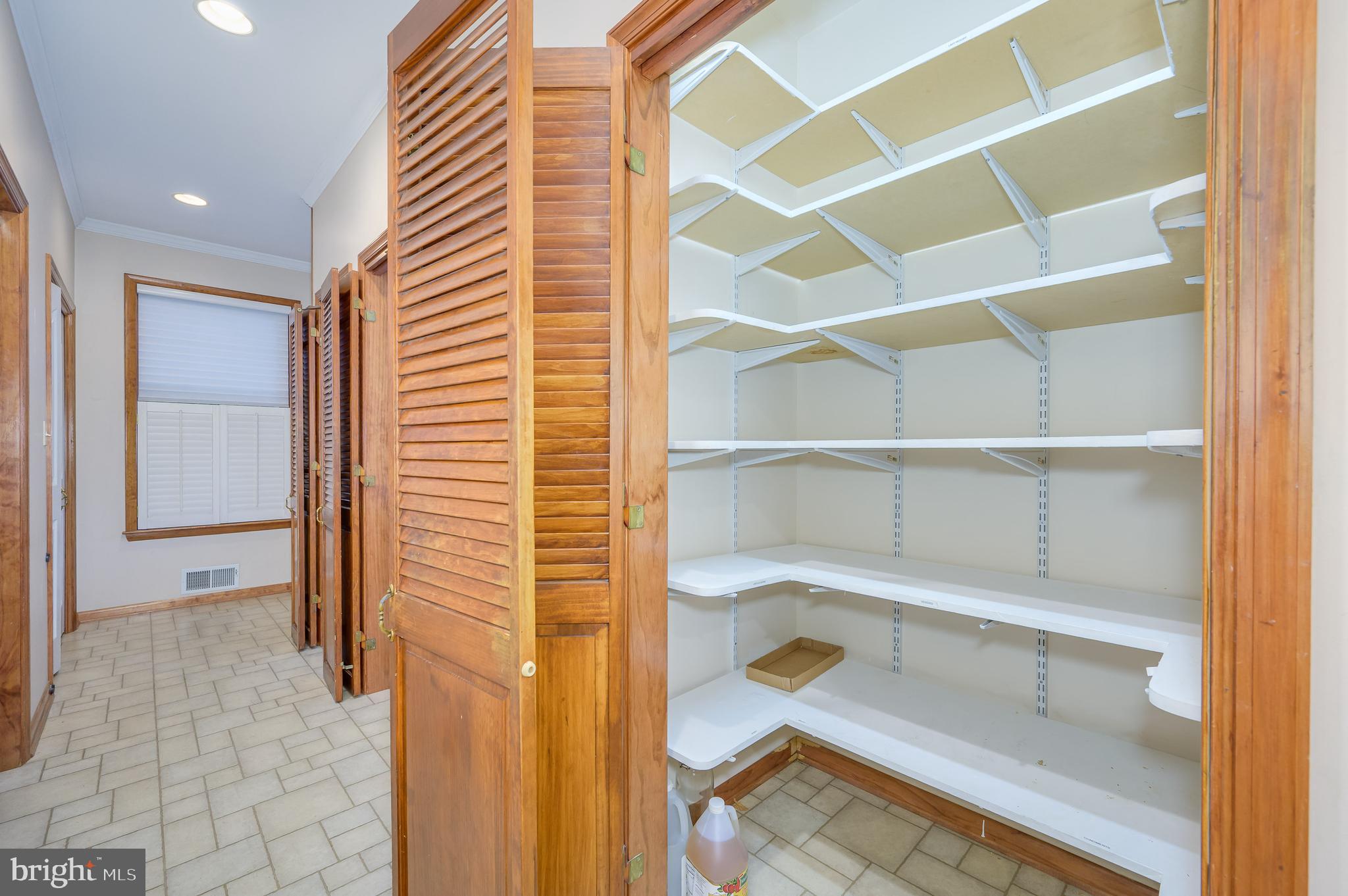 GUILFORD HILLS EAST - Residential