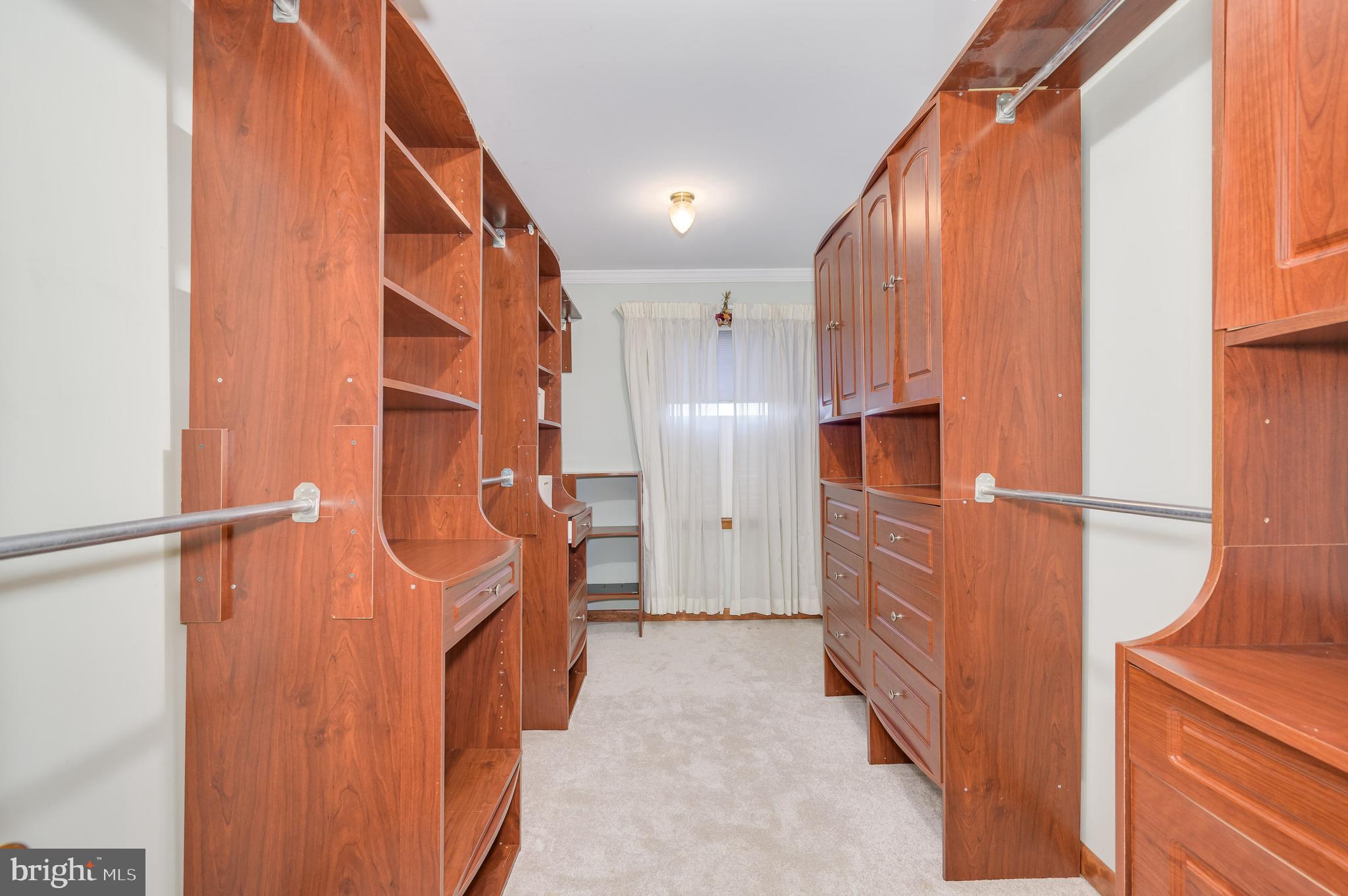 GUILFORD HILLS EAST - Residential