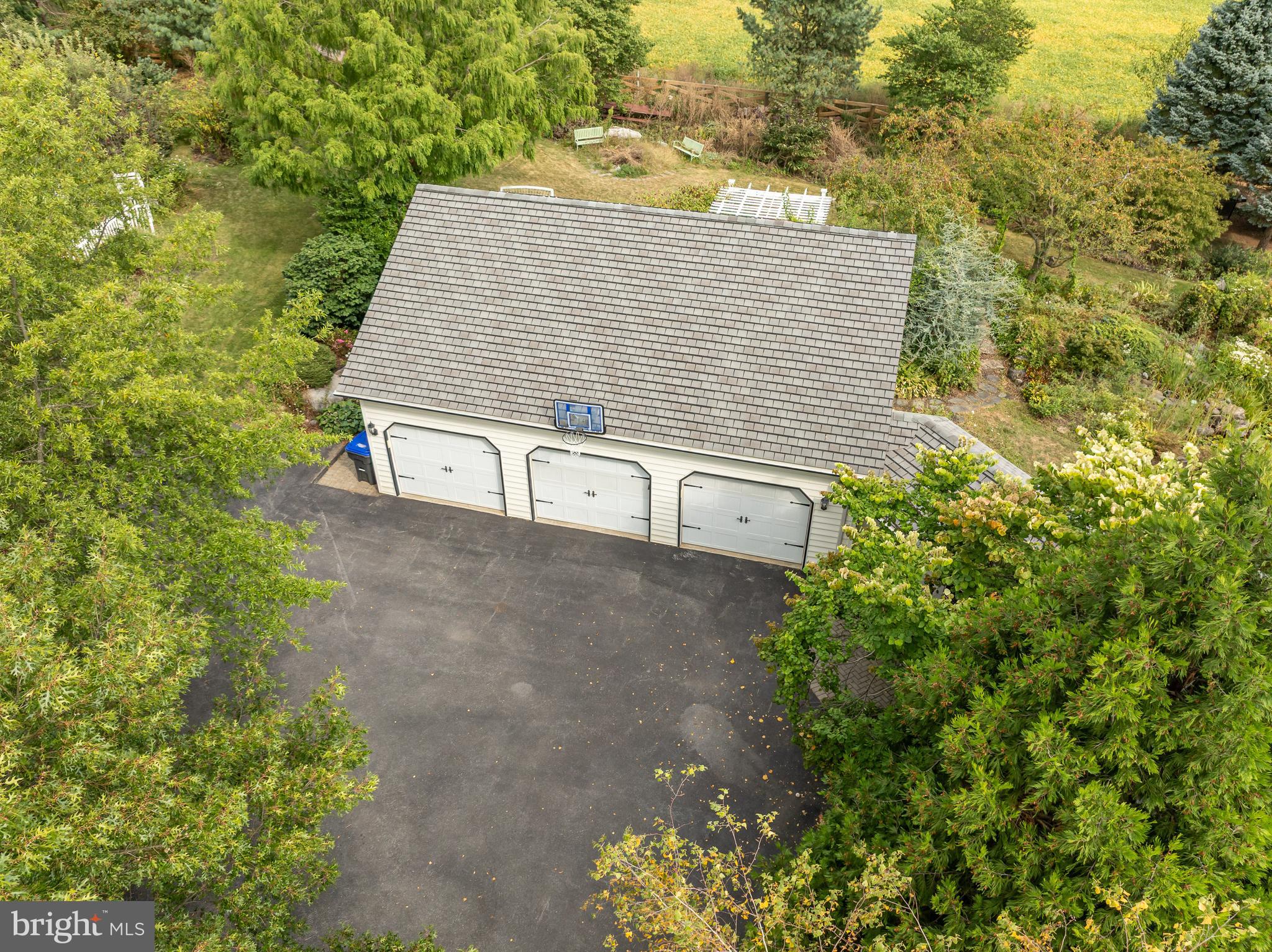 GUILFORD HILLS EAST - Residential