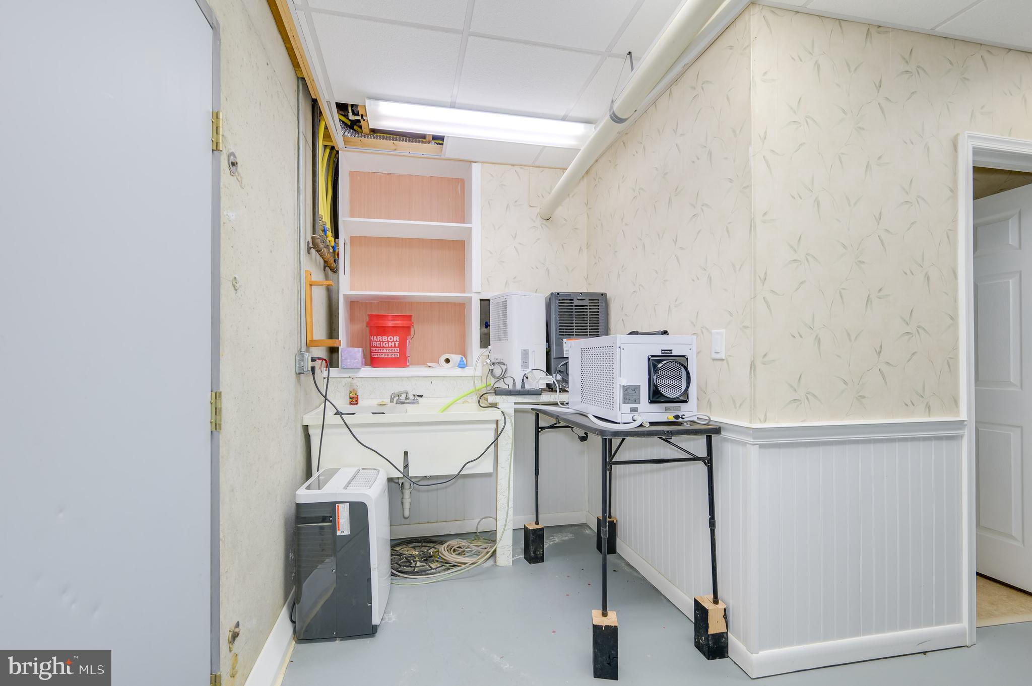 GUILFORD HILLS EAST - Residential