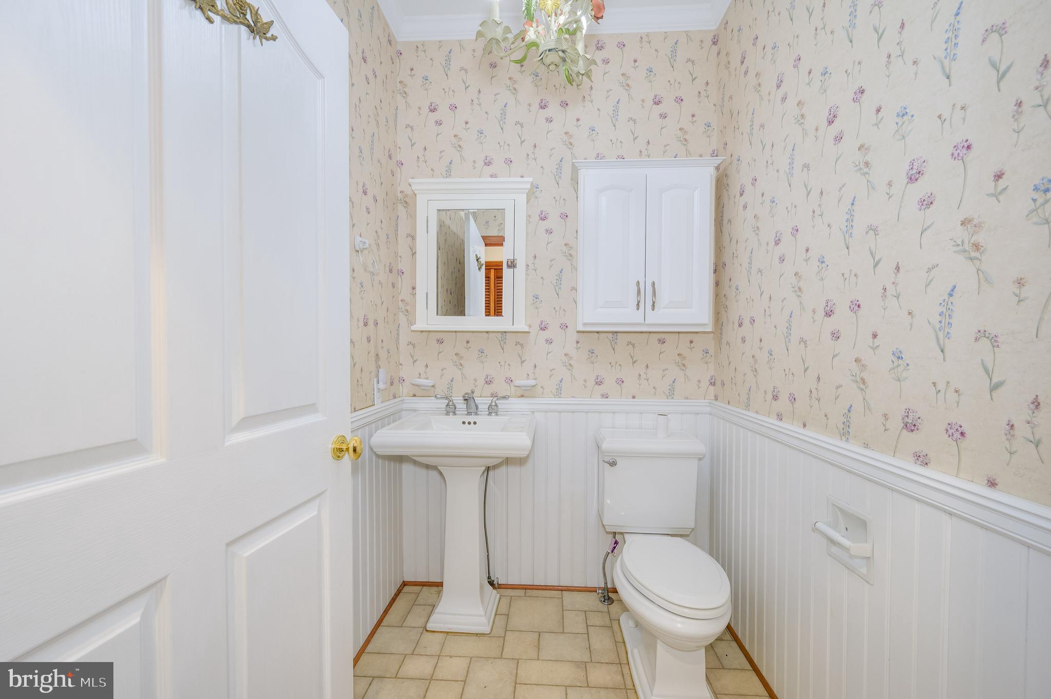 GUILFORD HILLS EAST - Residential