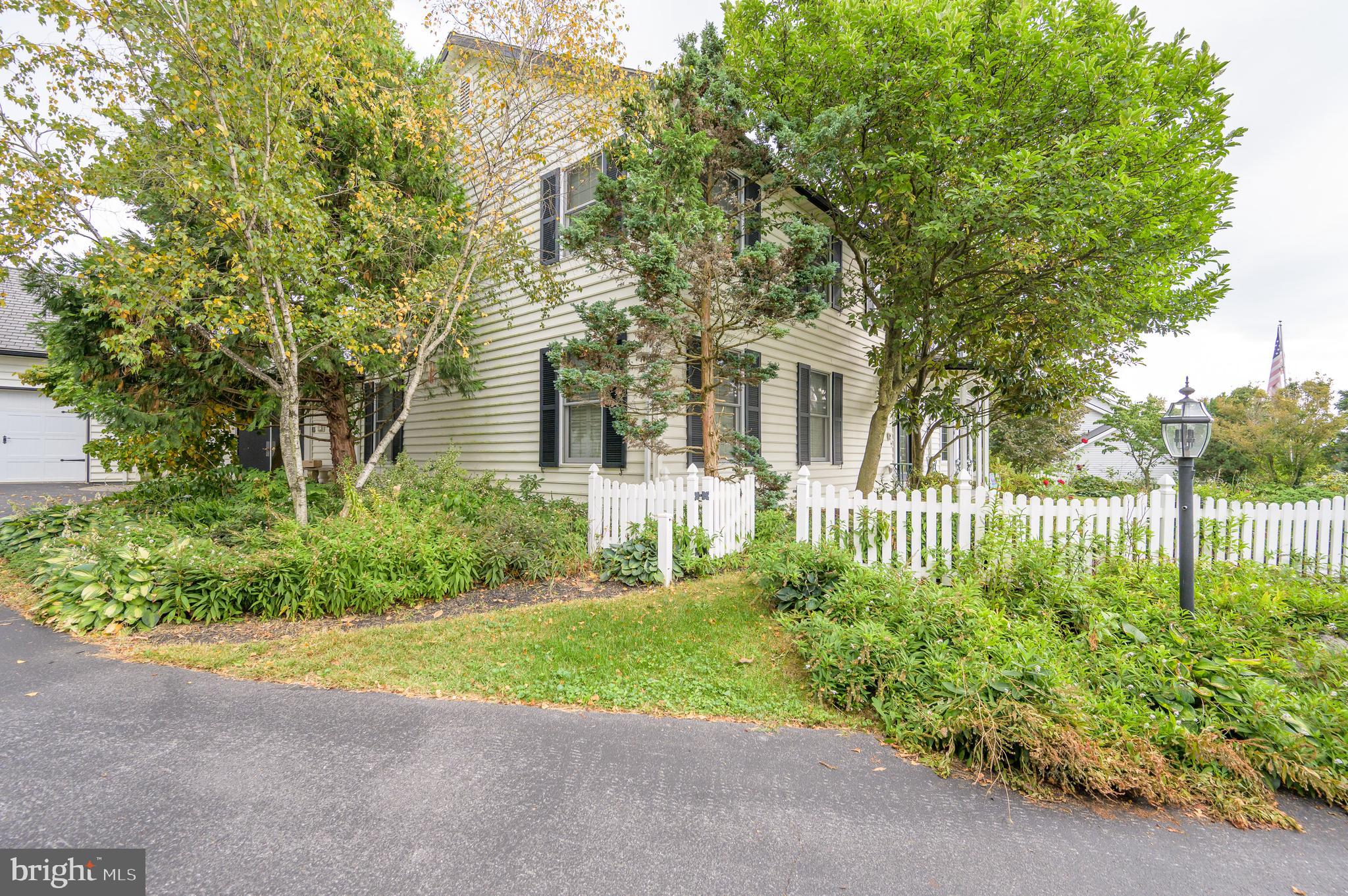 GUILFORD HILLS EAST - Residential