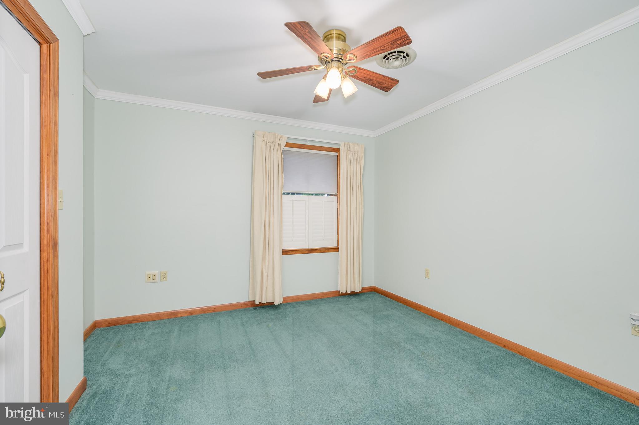 GUILFORD HILLS EAST - Residential