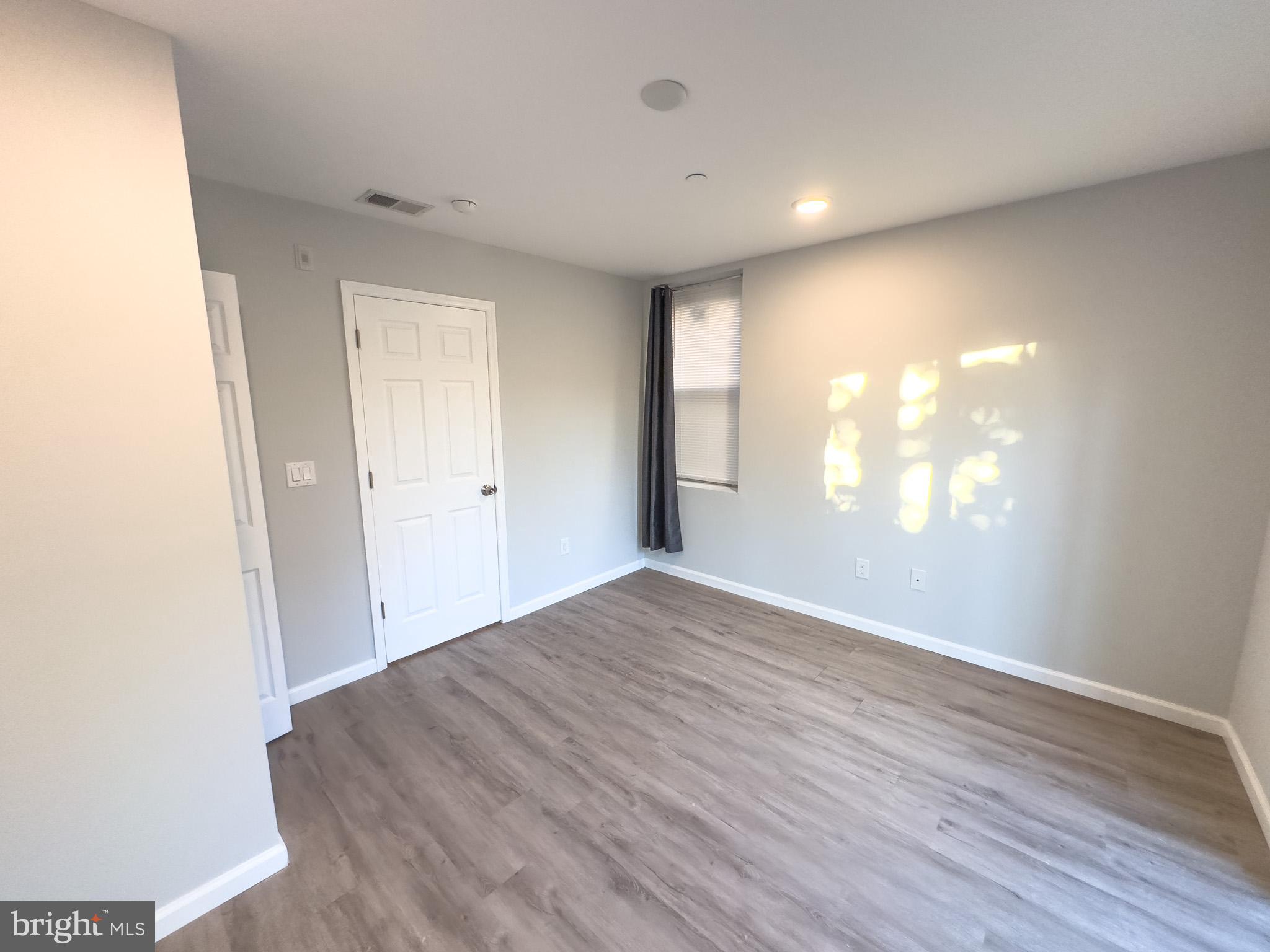 BREWERYTOWN - Residential Lease