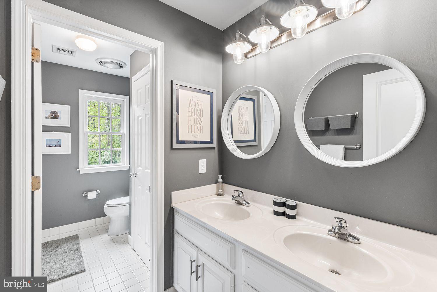 WHITEHORSE - Residential