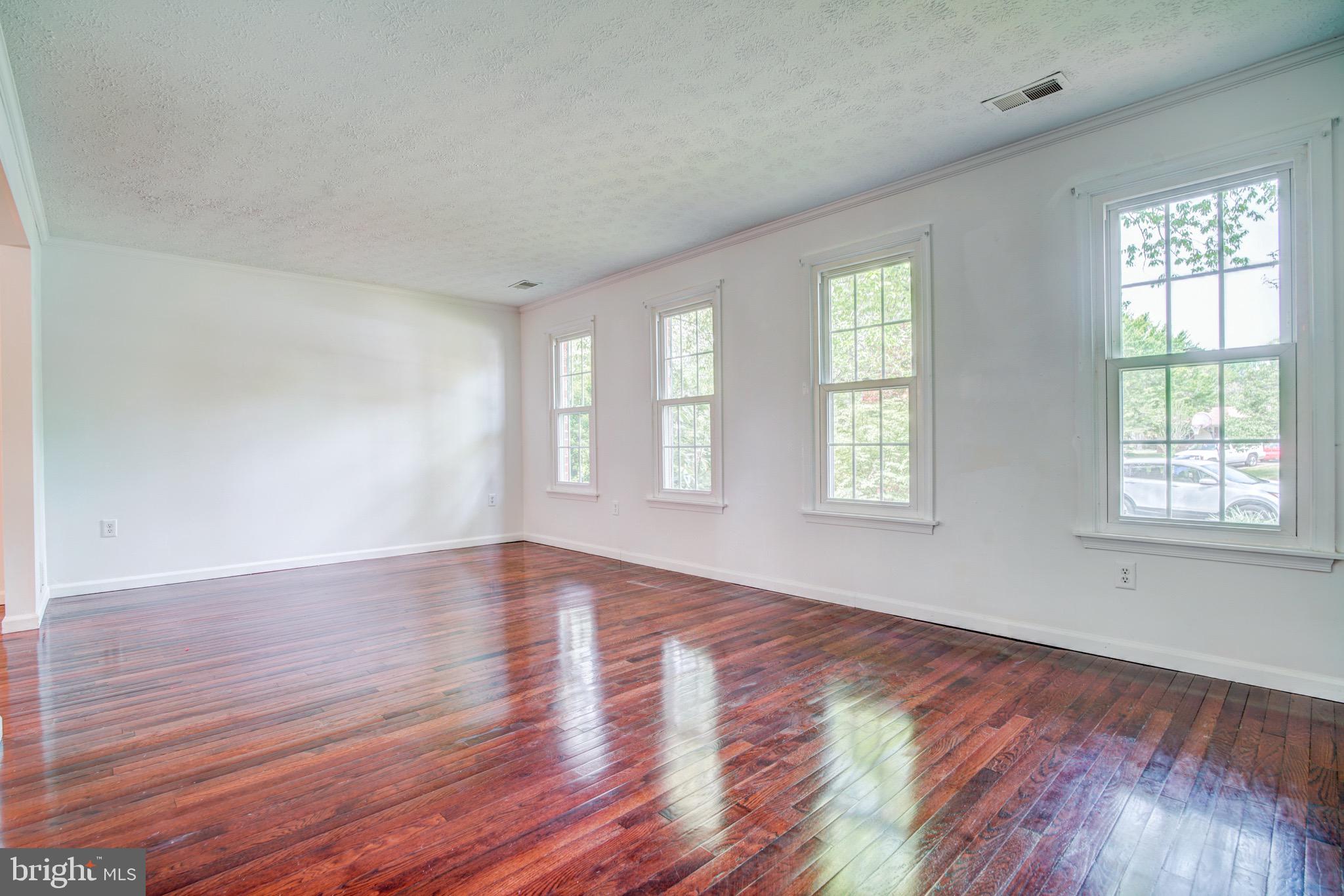 BANNISTER - Residential