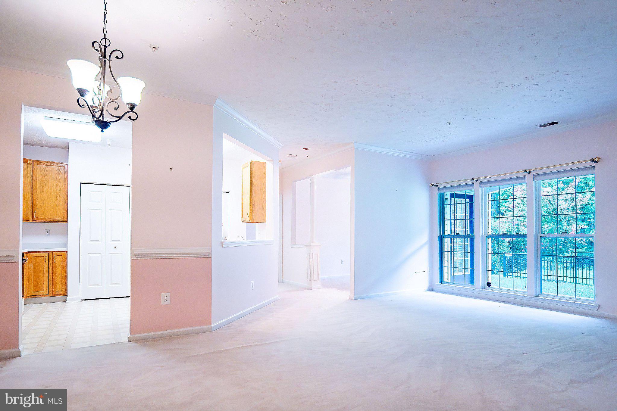 5 BROOK FARM 5B