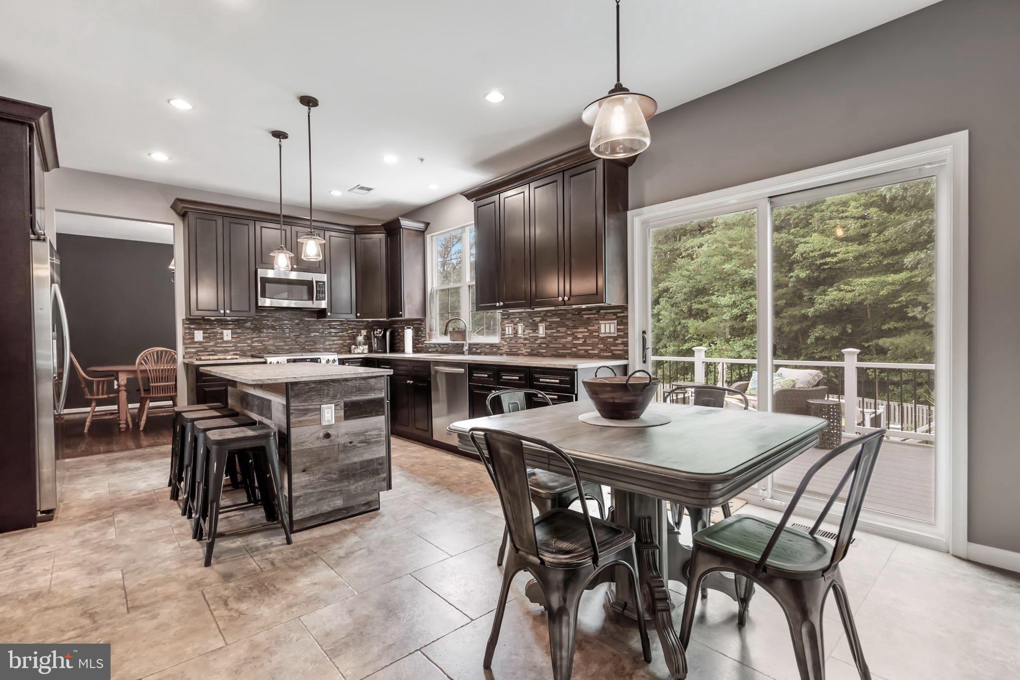 SADDLEBROOK WEST - Residential