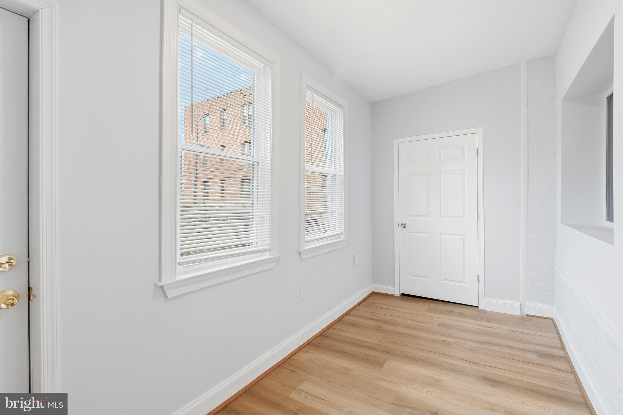 OLD CITY #1 - Commercial Sale