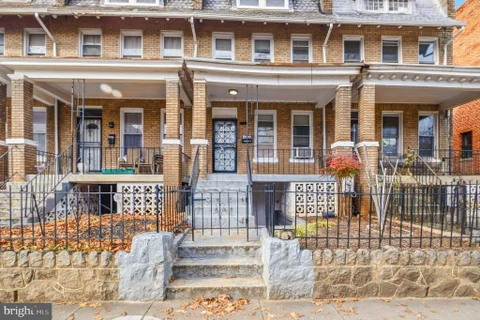 MLS: DCDC2243534