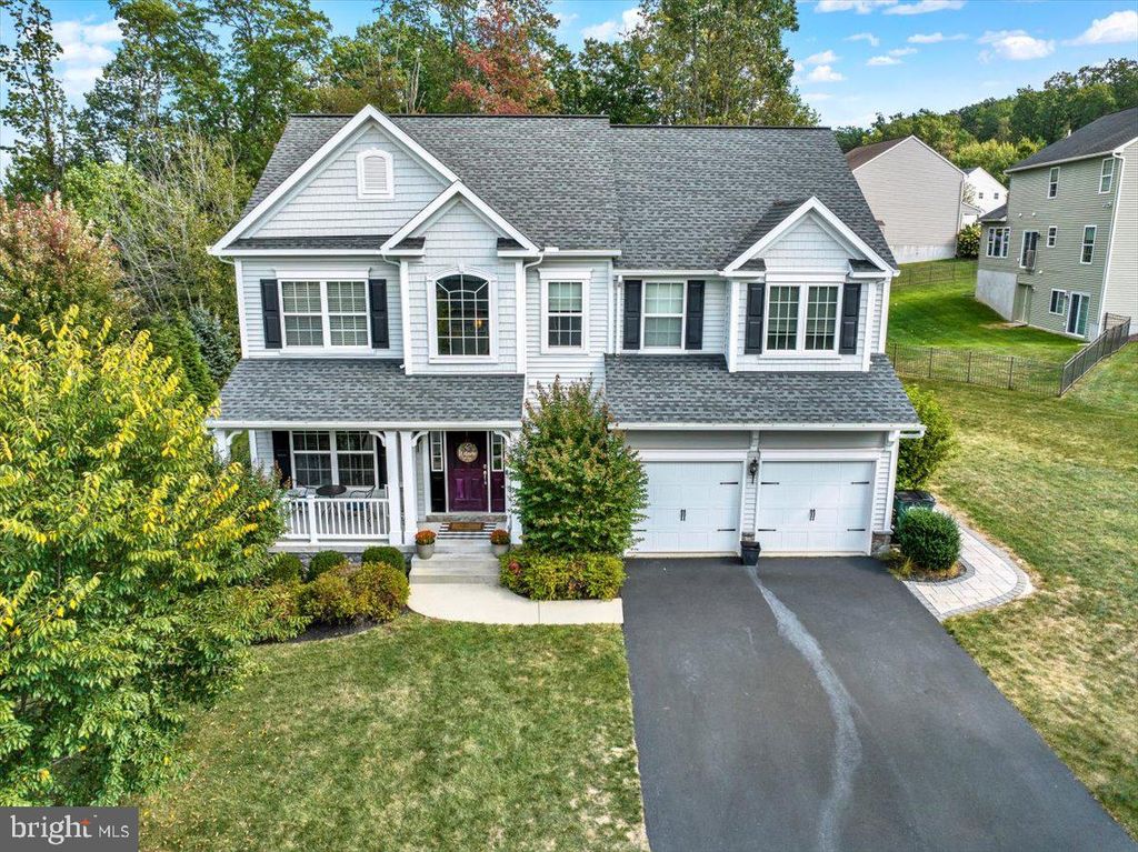 Photo of 214 Merwood Drive, MORGANTOWN, PA 19543 (MLS # PACT2110776)