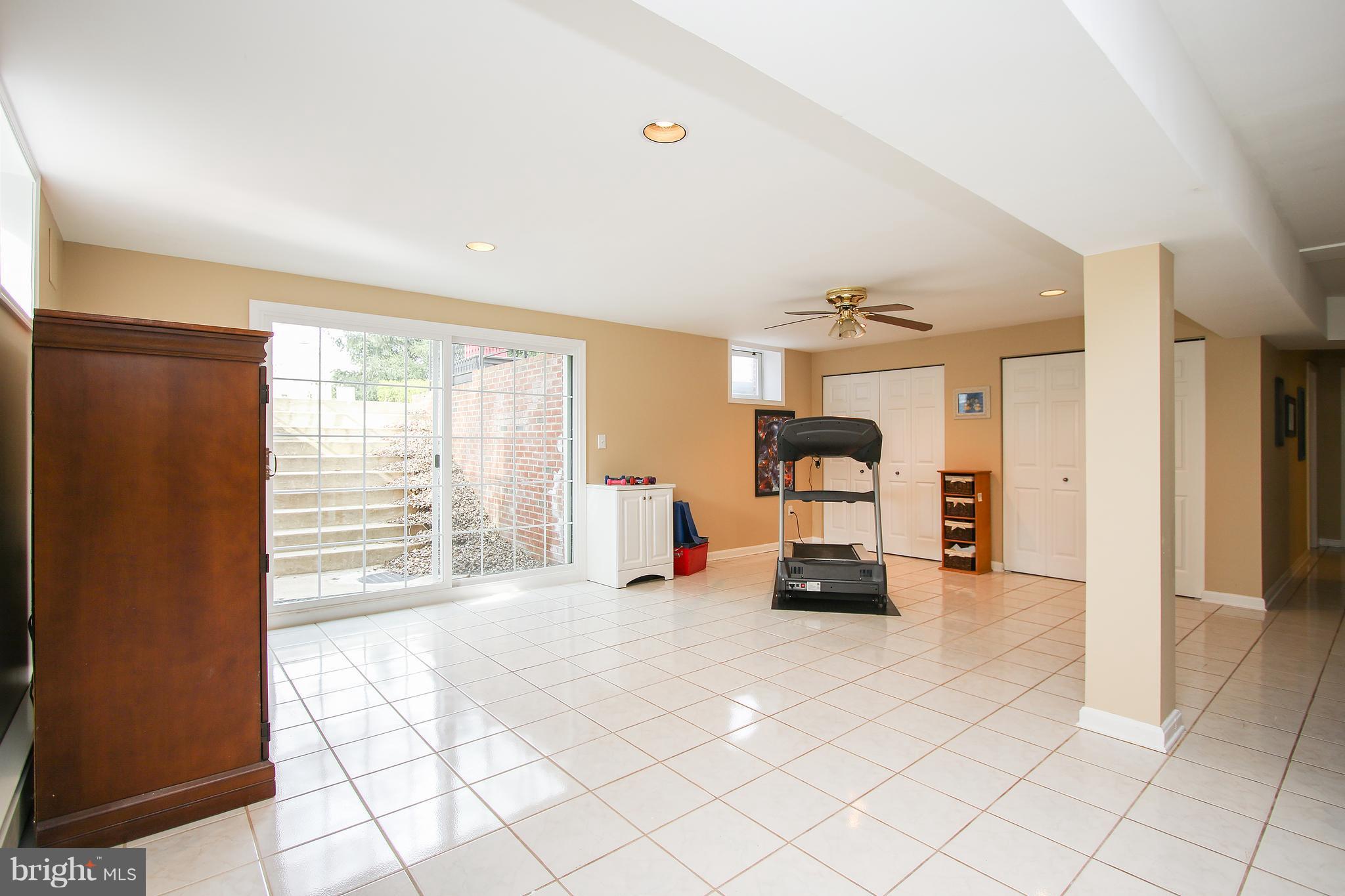 ANCIENT OAK - Residential