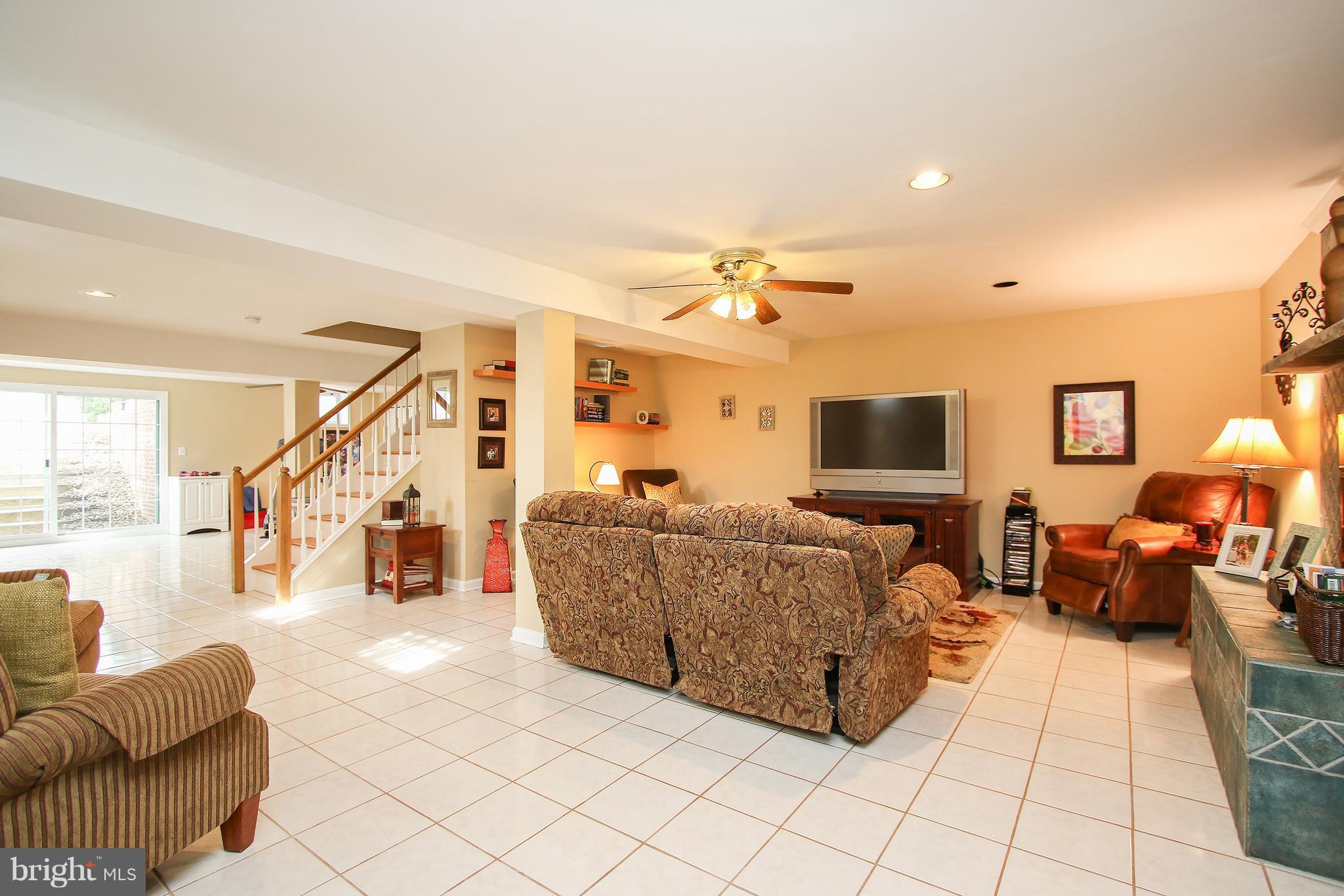 ANCIENT OAK - Residential