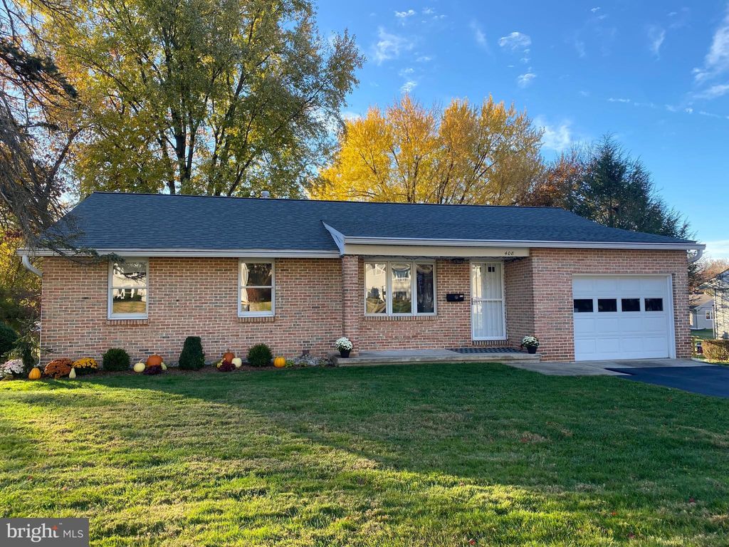 Photo of 408 Chesterfield Drive, DOWNINGTOWN, PA 19335 (MLS # PACT2121252)