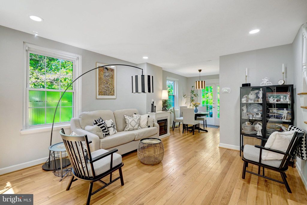 Photo of 4847 27th Road S, ARLINGTON, VA 22206 (MLS # VAAR2072392)