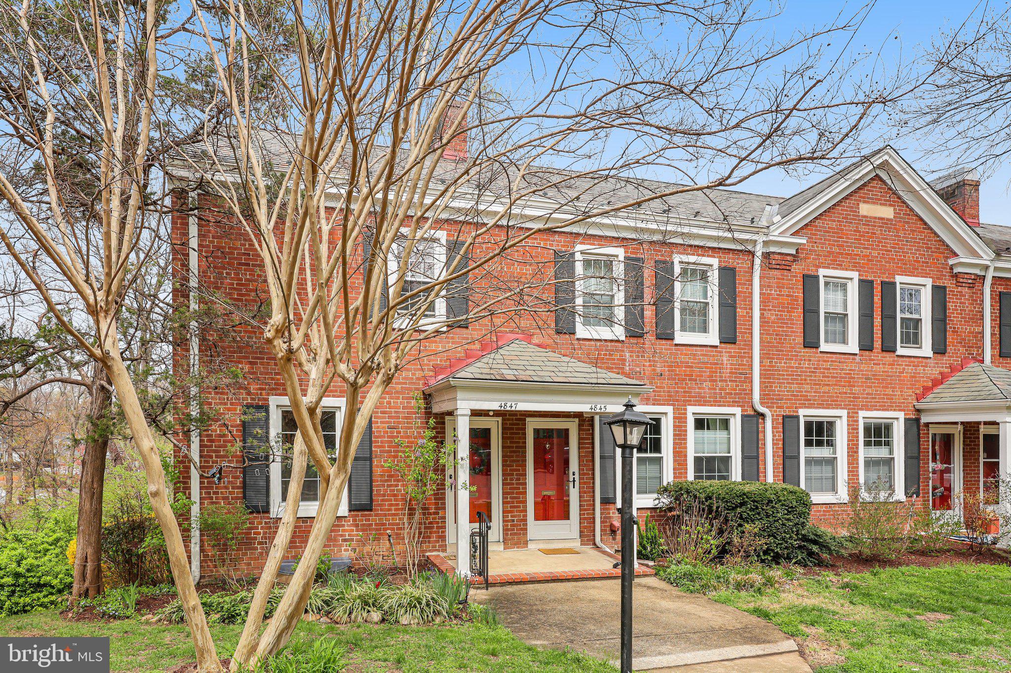FAIRLINGTON VILLAGES - Residential