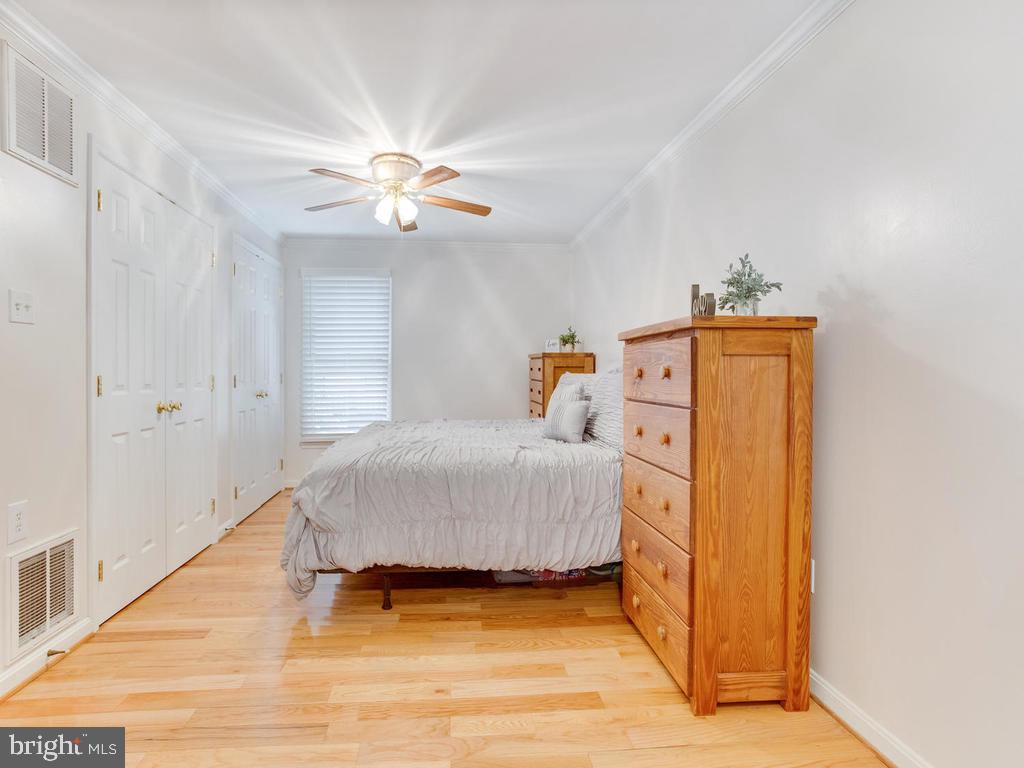 NORTH CHESAPEAKE BEACH - Residential